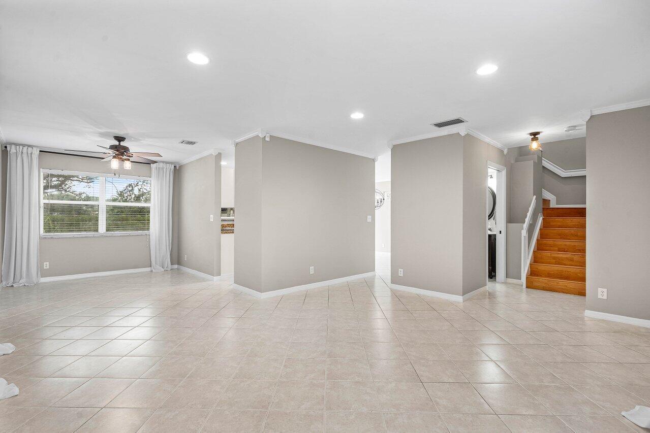 4303 NW 1ST Drive, Deerfield Beach, FL 33442, Deerfield Beach - Photo 4