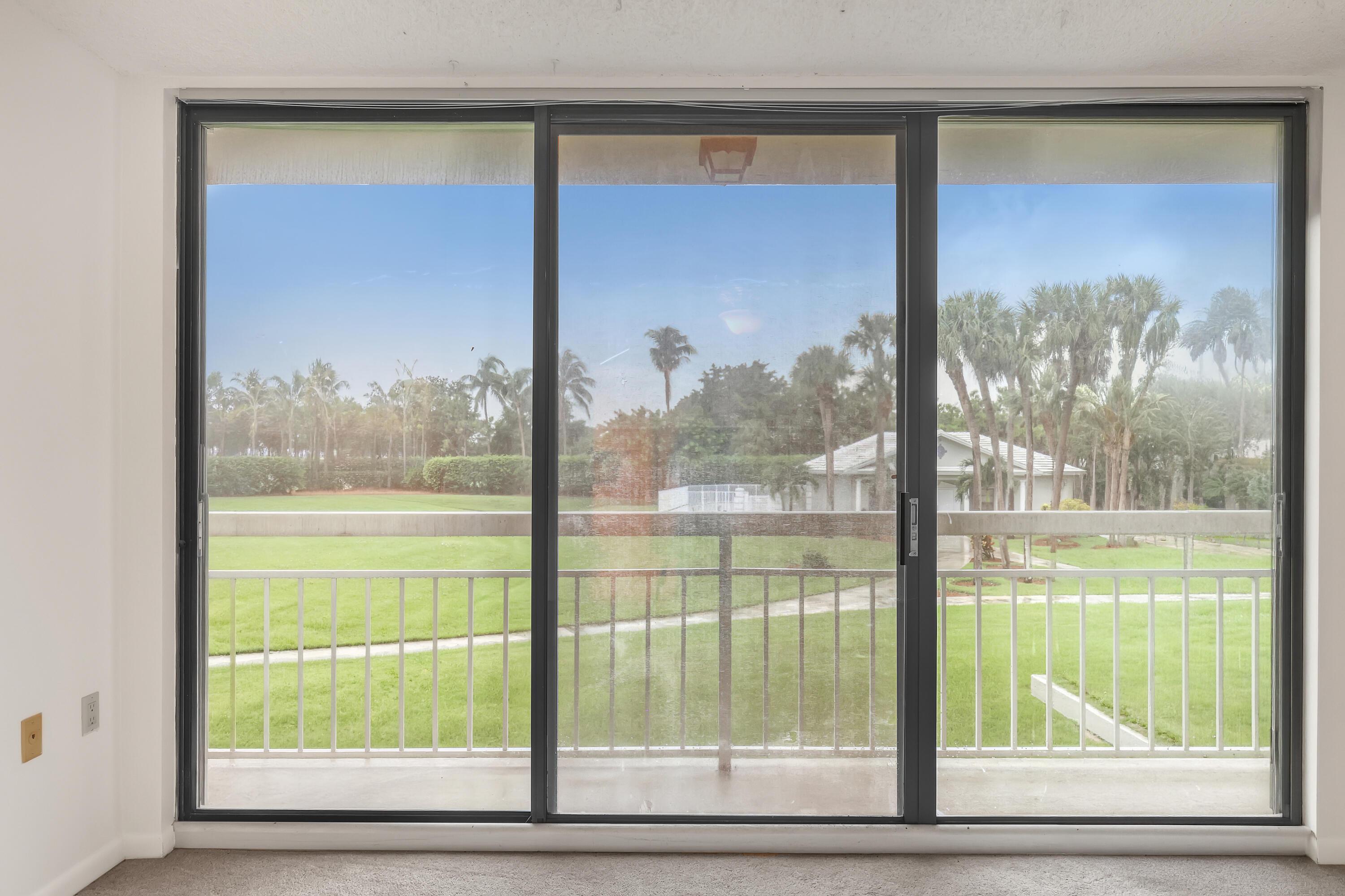 2621 Village Boulevard 203, West Palm Beach, FL 33409, West Palm Beach - Photo 4