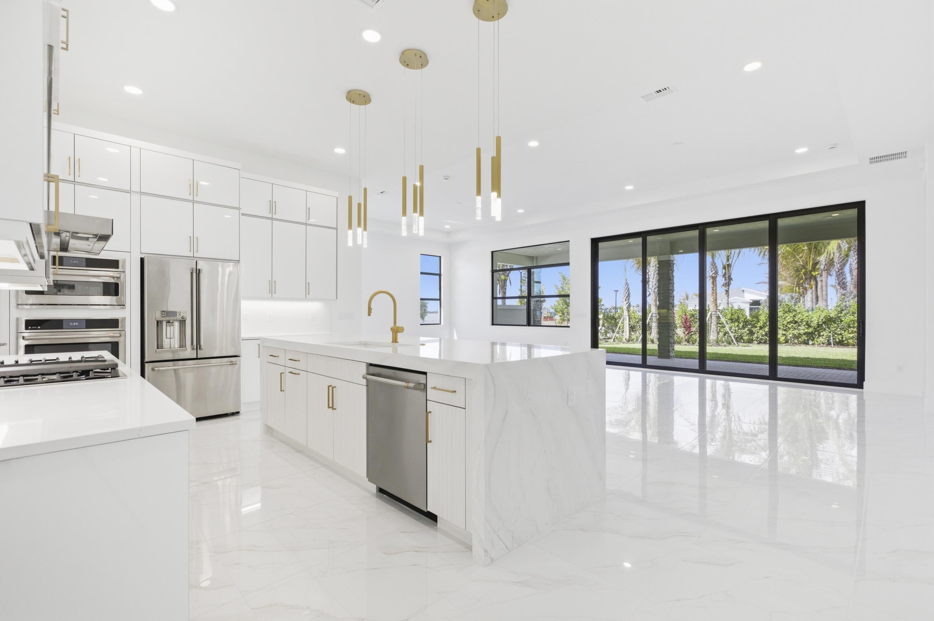 14027 Bastille Street, Palm Beach Gardens, FL 33412, Palm Beach Gardens - Photo 3