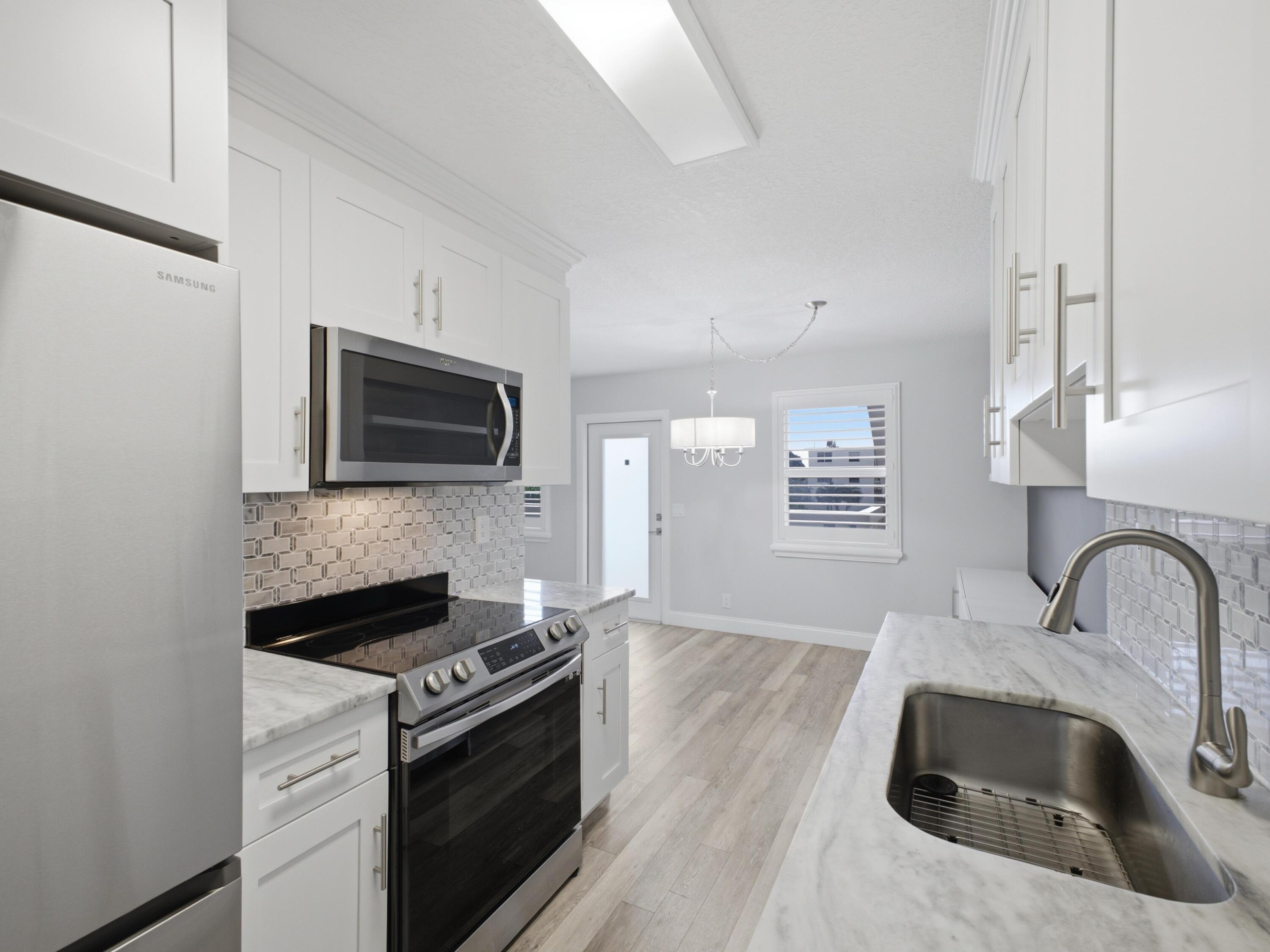 3038 GUILDFORD C 3038, Boca Raton, FL 33434, Boca Raton - Photo 3