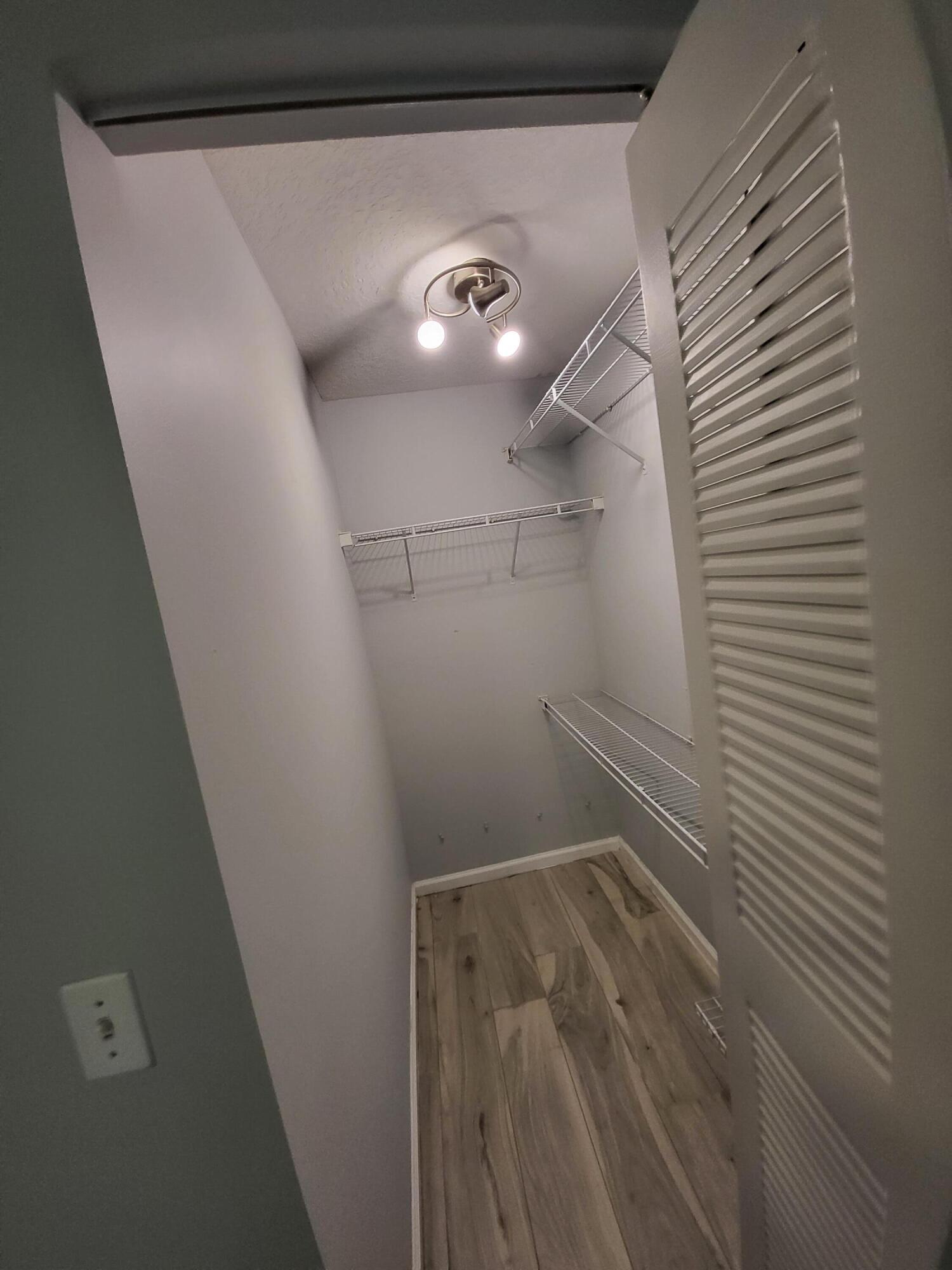 4784 S Central 14 Boulevard 14, Jupiter, FL 33458, Jupiter - Photo 5