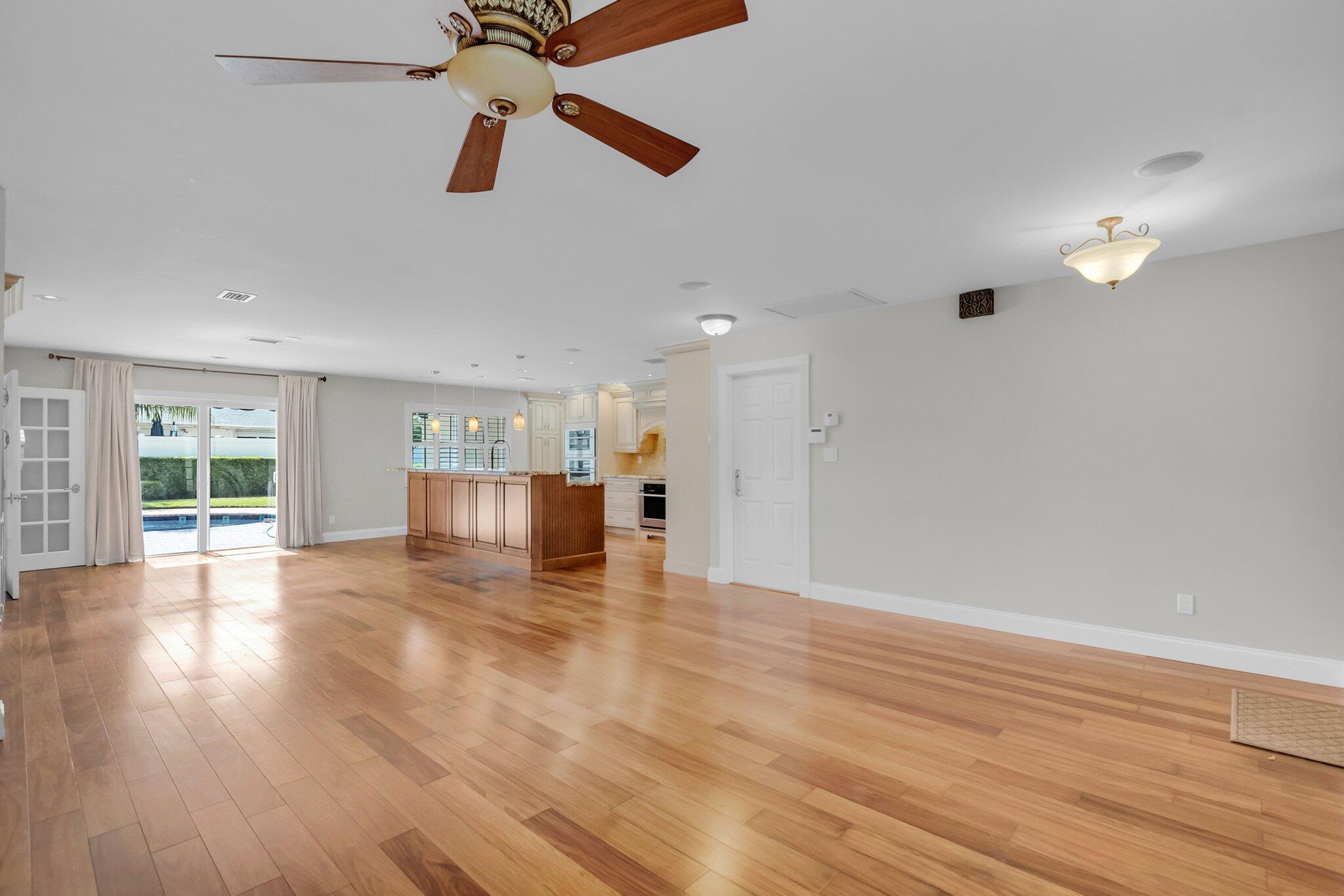 1008 SW 12TH Avenue, Boca Raton, FL 33486, Boca Raton - Photo 5