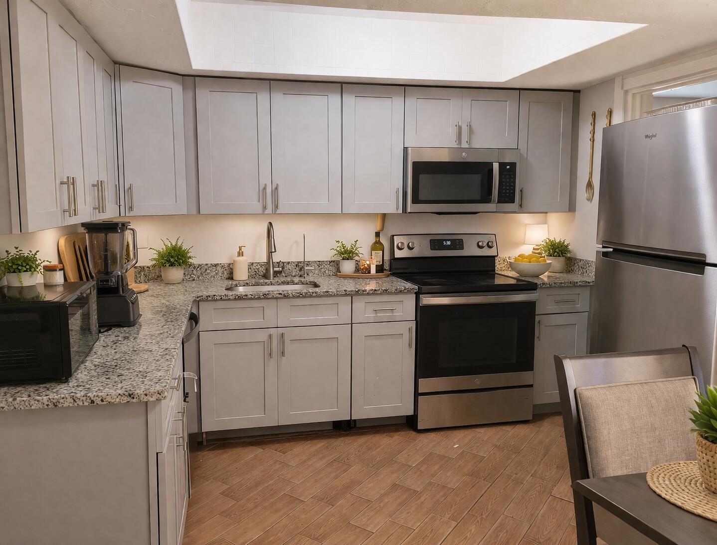 2330 NE 1ST Avenue, Pompano Beach, FL 33060, Pompano Beach - Photo 5