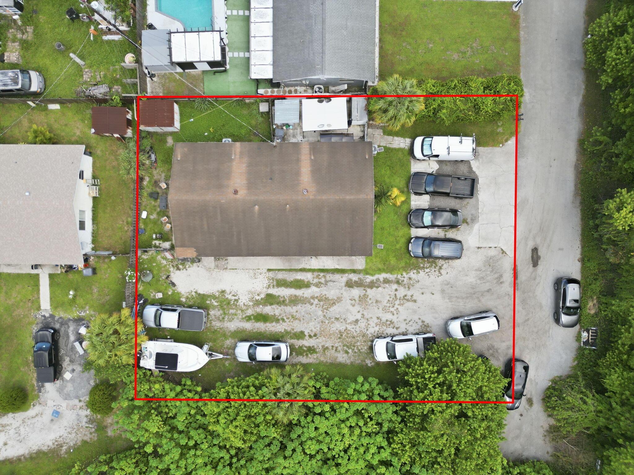 4737 BOATMAN Street, Lake Worth, FL 33463, Lake Worth - Photo 2