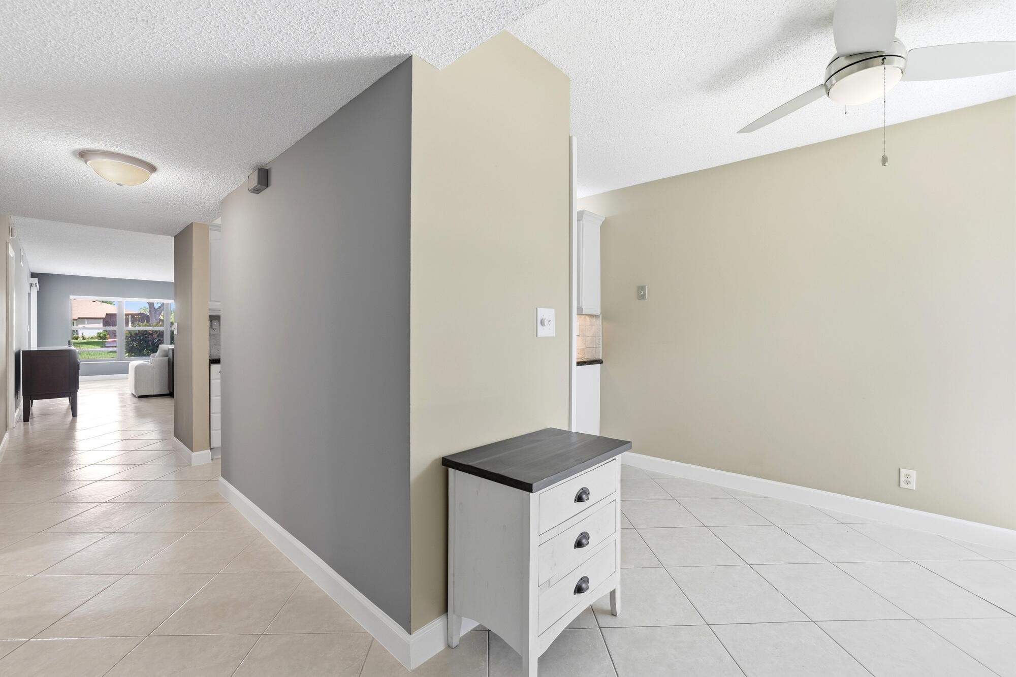 5710 Princess Palm Court B, Delray Beach, FL 33484, Delray Beach - Photo 3