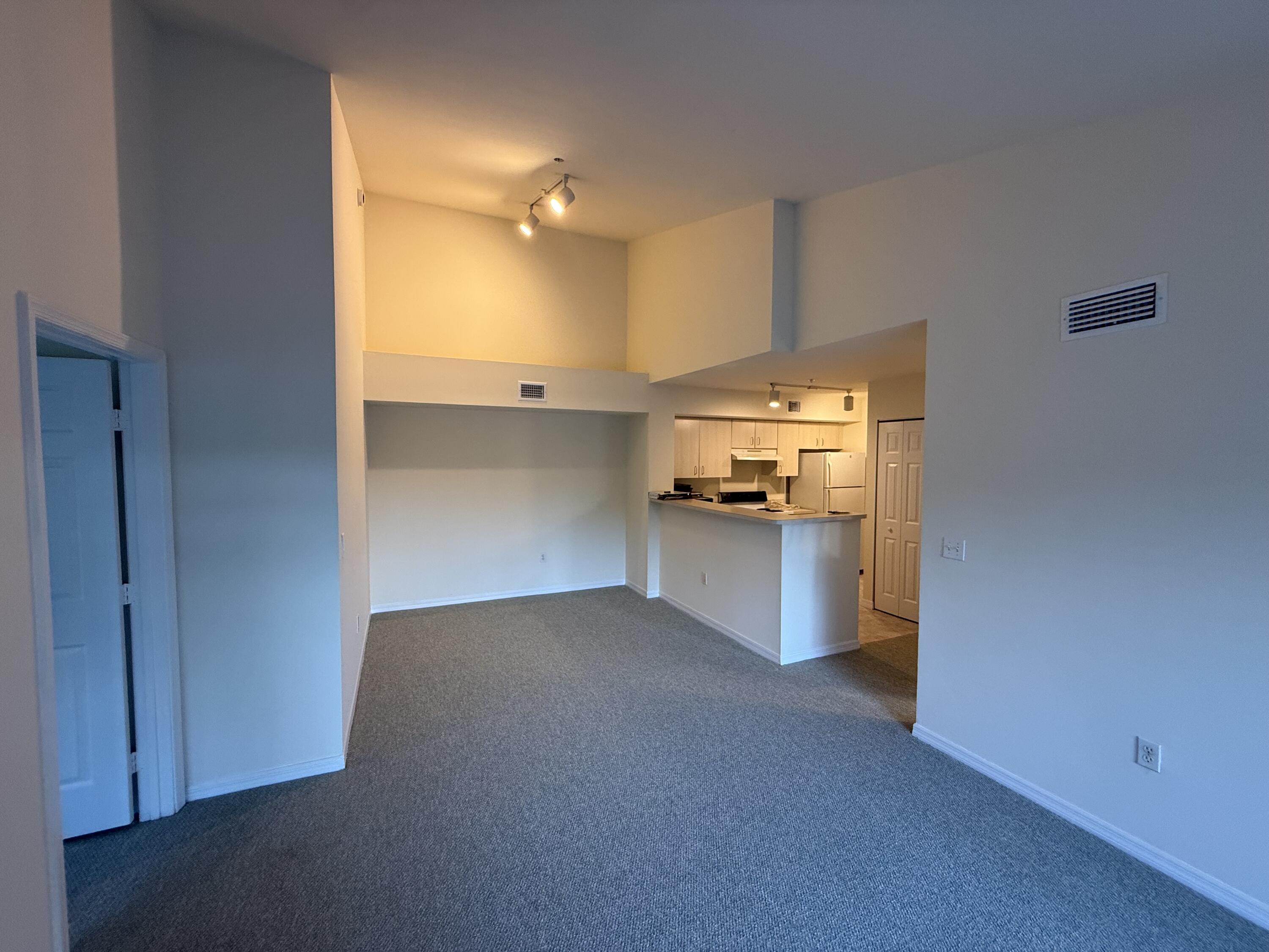 520 SW 111TH Avenue 301, Pembroke Pines, FL 33025, Pembroke Pines - Photo 5
