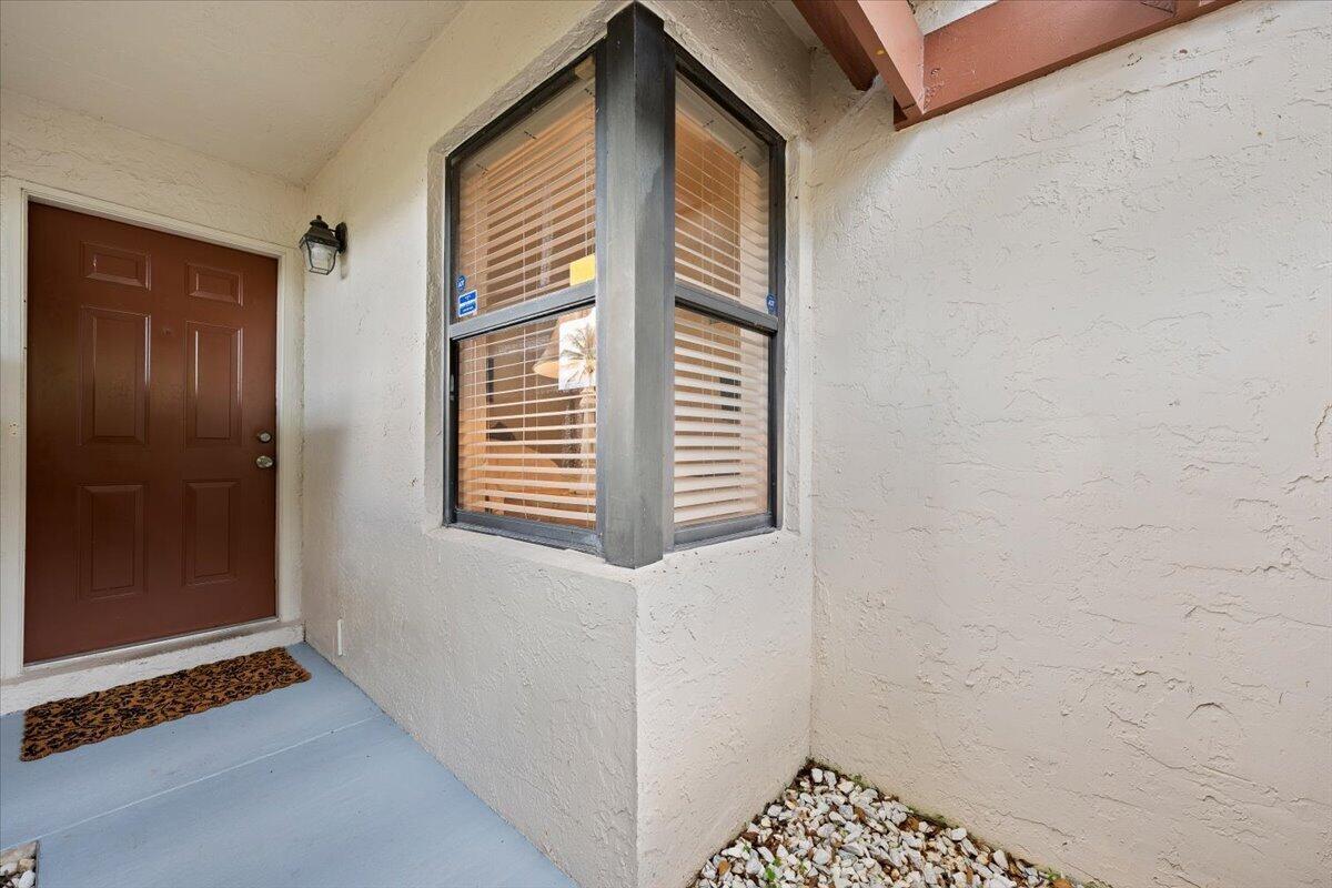 12660 Shoreline Drive 1A, Wellington, FL 33414, Wellington - Photo 2