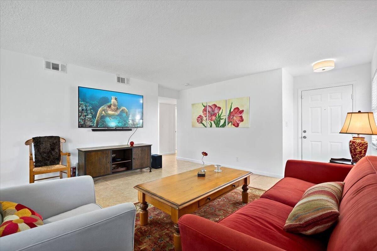 12660 Shoreline Drive 1A, Wellington, FL 33414, Wellington - Photo 5