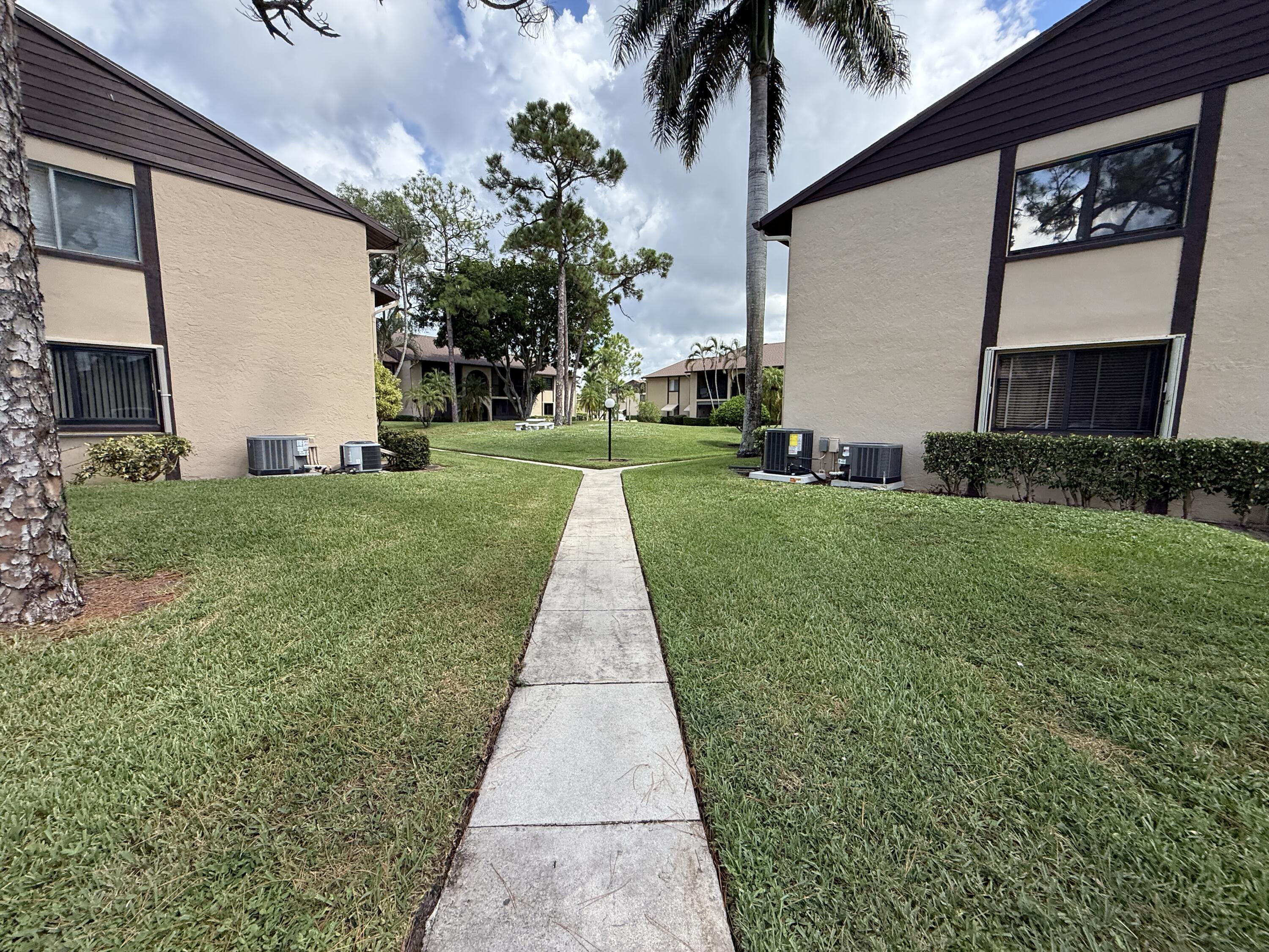 418 PINE GLEN Lane C-2, Greenacres, FL 33463, Greenacres - Photo 5