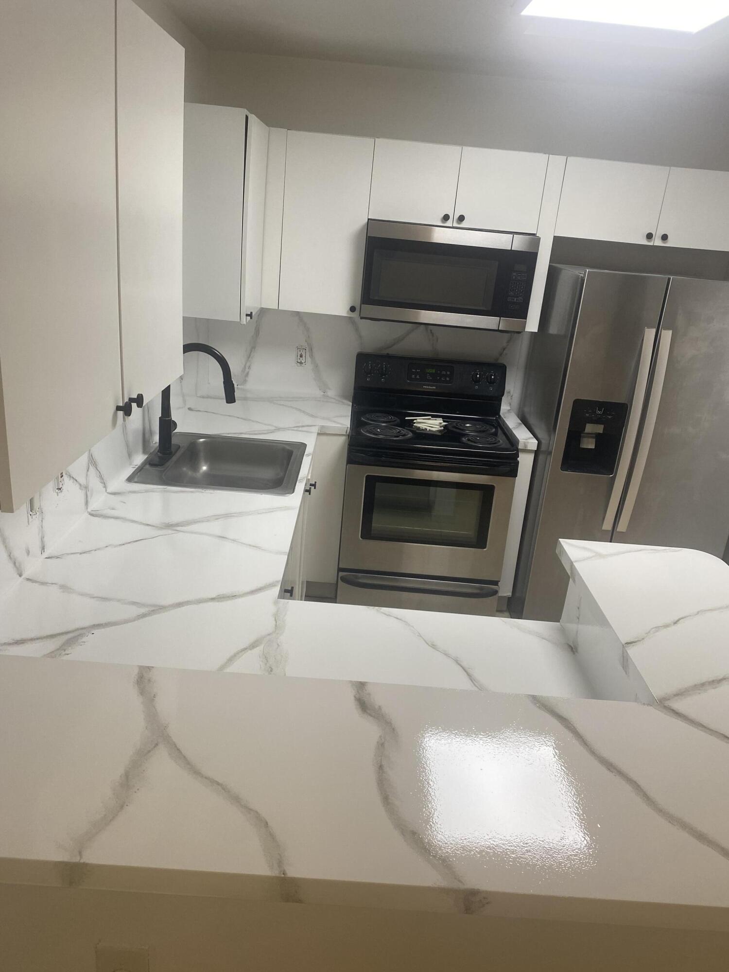3740 N JOG Road 106, West Palm Beach, FL 33411, West Palm Beach