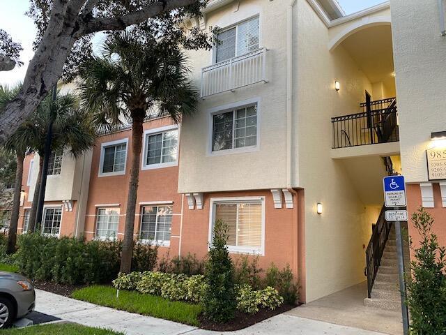 9857 Baywinds Drive 9105, West Palm Beach, FL 33411, West Palm Beach