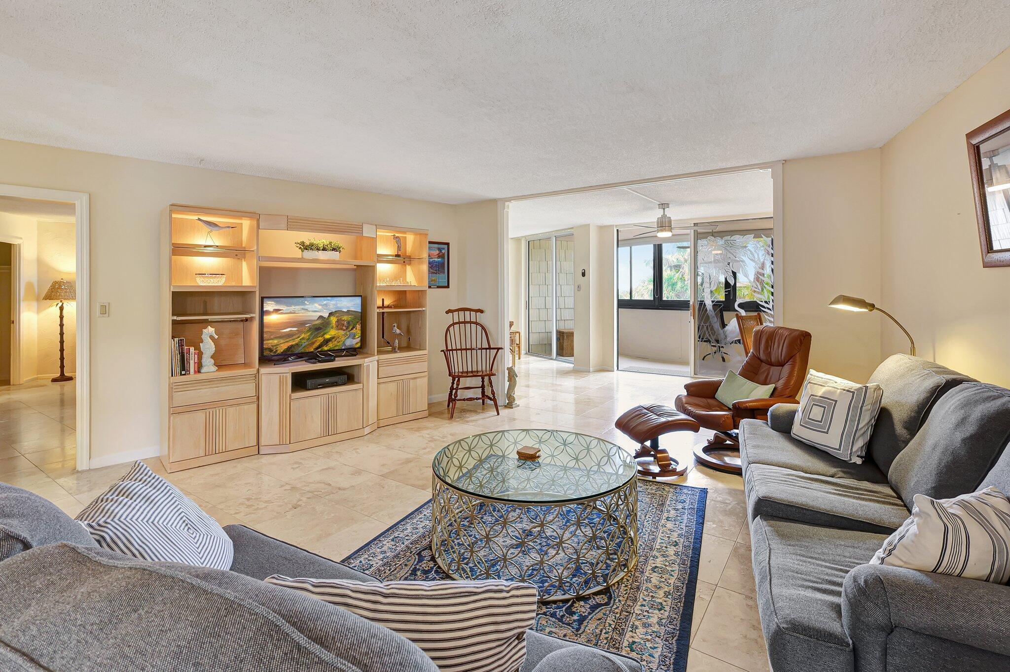 1357 NE Ocean Boulevard 318, Stuart, FL 34996, Stuart - Photo 3