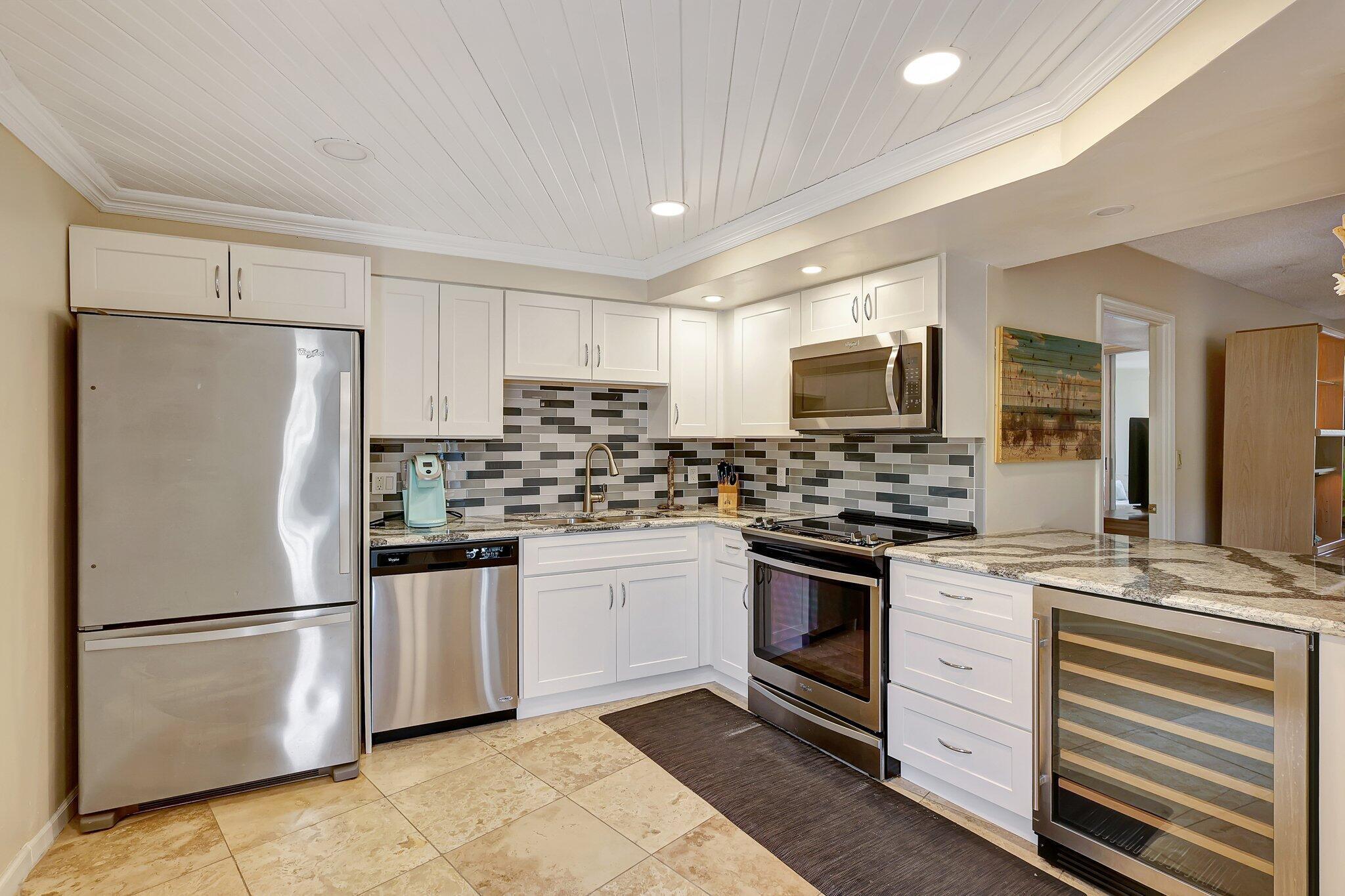 1357 NE Ocean Boulevard 318, Stuart, FL 34996, Stuart - Photo 5