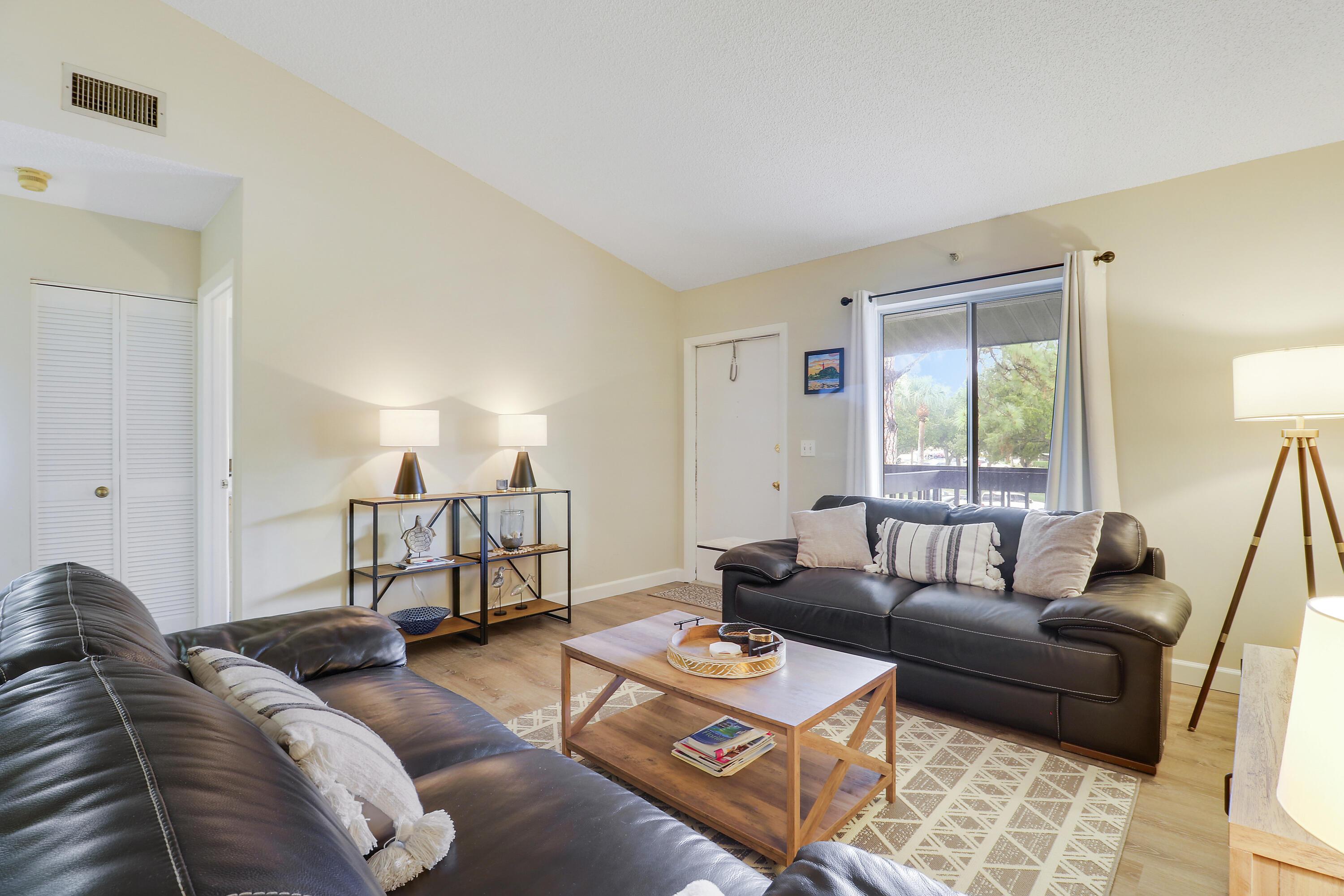 6414 CHASEWOOD Drive F, Jupiter, FL 33458, Jupiter