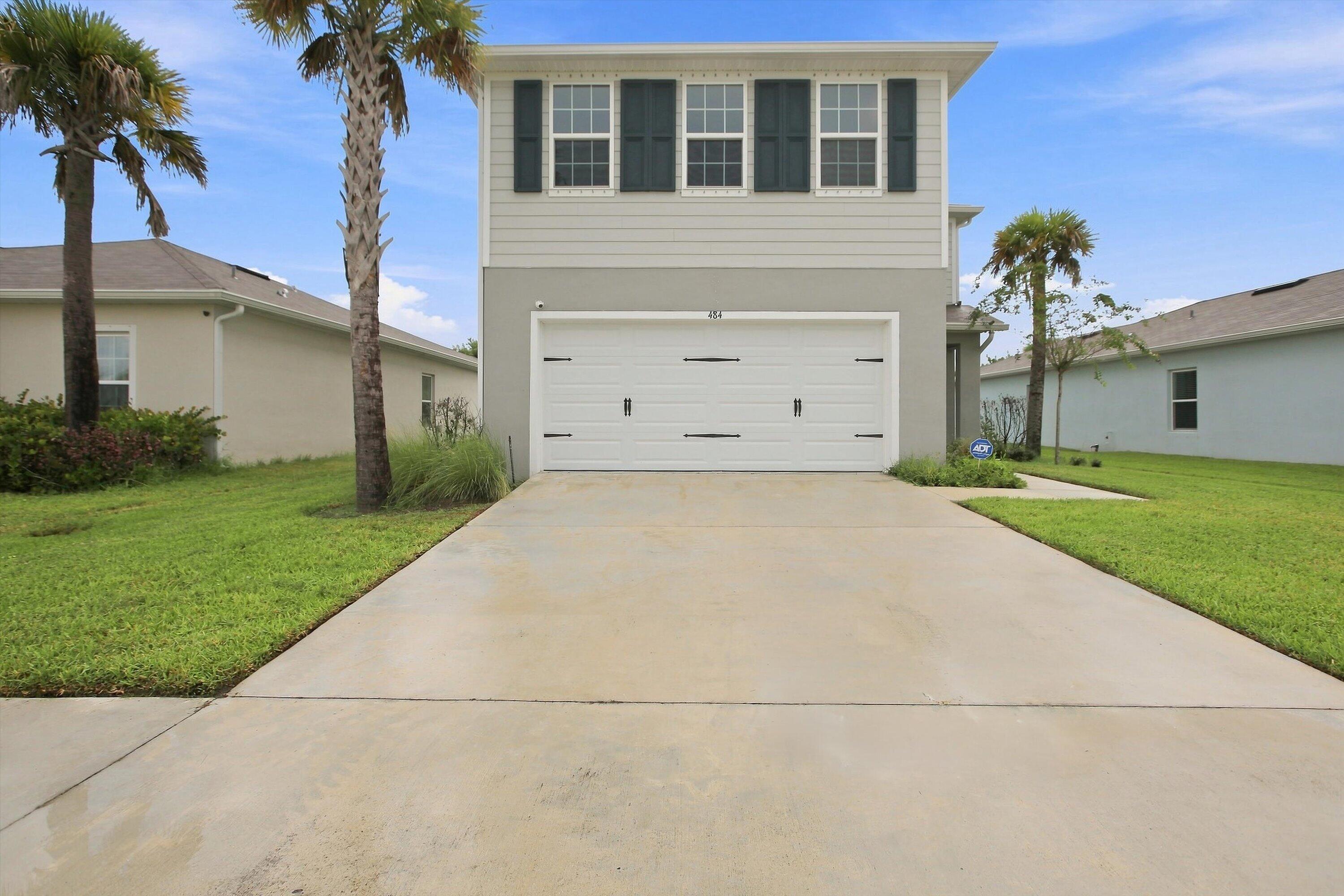484 CHERIMOYA Street, Fort Pierce, FL 34981, Fort Pierce - Photo 3