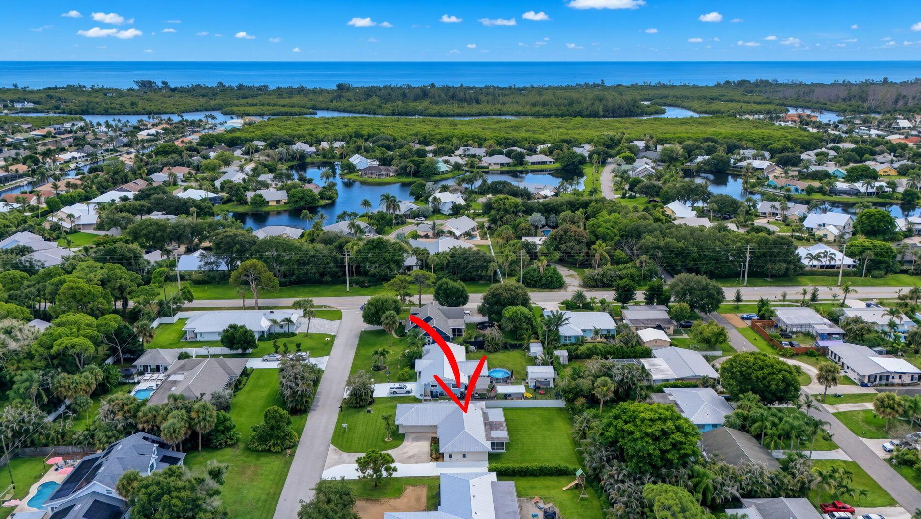 8816 SE ALABAMA Place, Hobe Sound, FL 33455, Hobe Sound