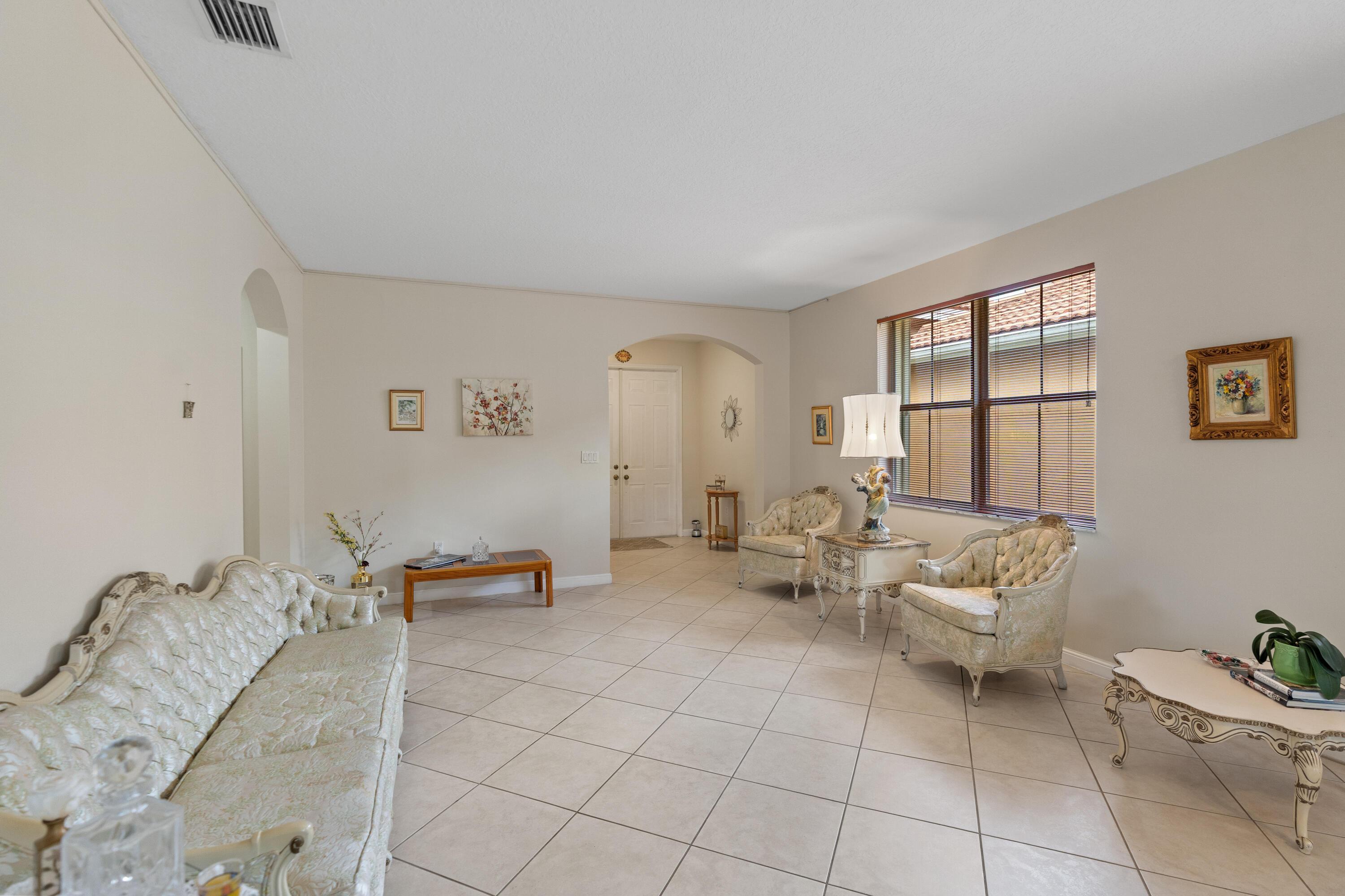 2311 SW 125th Avenue, Miramar, FL 33027, Miramar - Photo 4