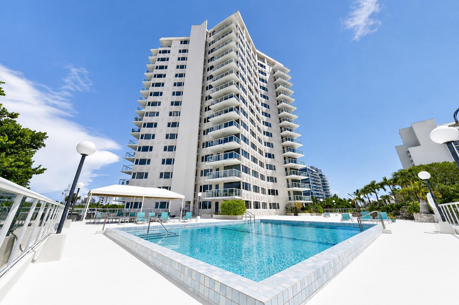 3000 HOLIDAY Drive 502, Fort Lauderdale, FL 33316, Fort Lauderdale - Photo 2