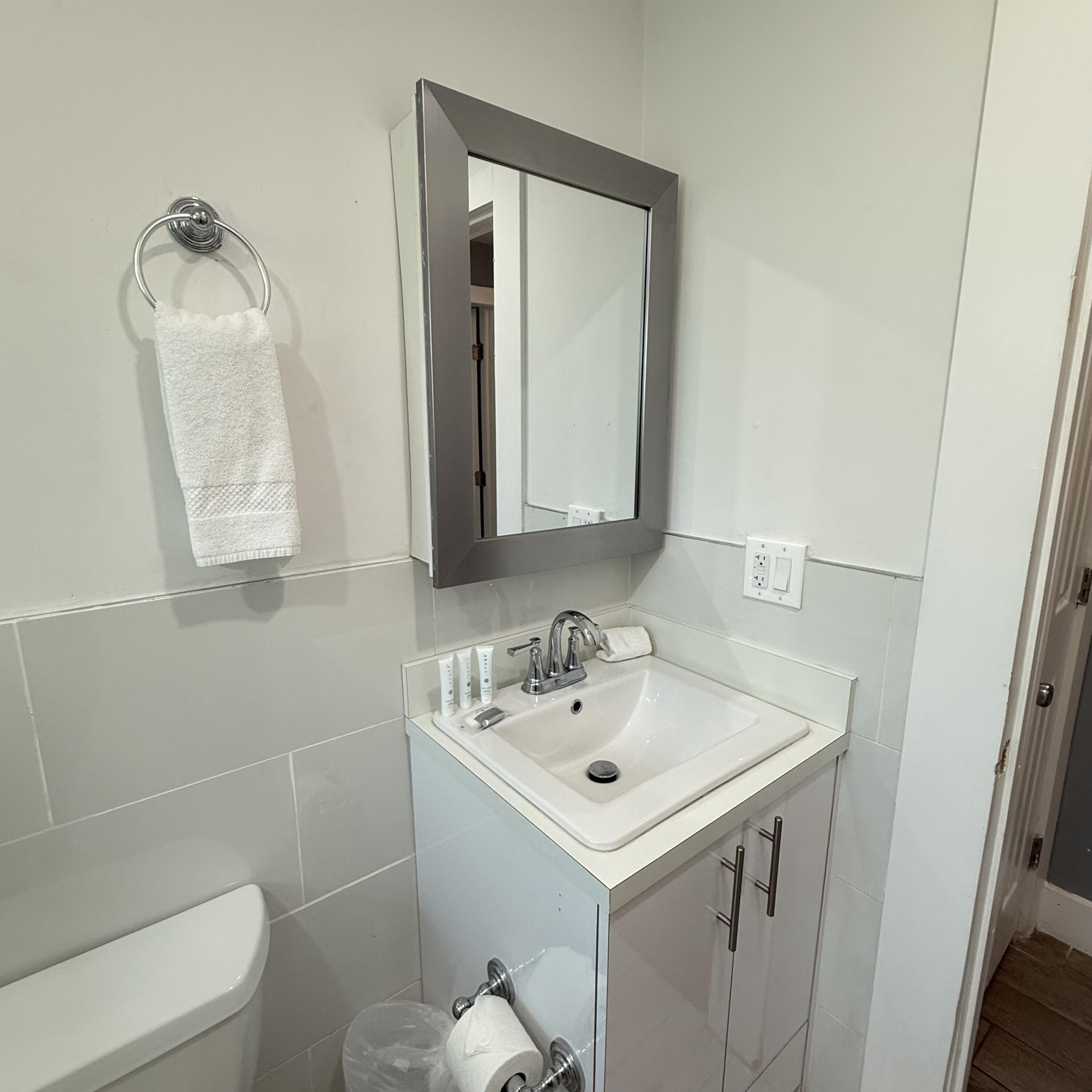 906 N Riverside Drive 1-9, Pompano Beach, FL 33062, Pompano Beach - Photo 5
