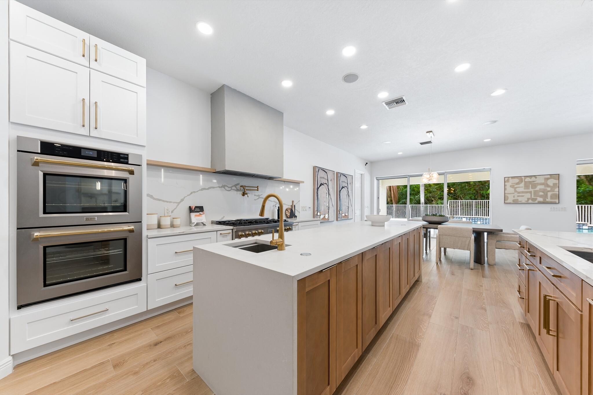 8717 ESTATE Drive, West Palm Beach, FL 33411, West Palm Beach - Photo 2