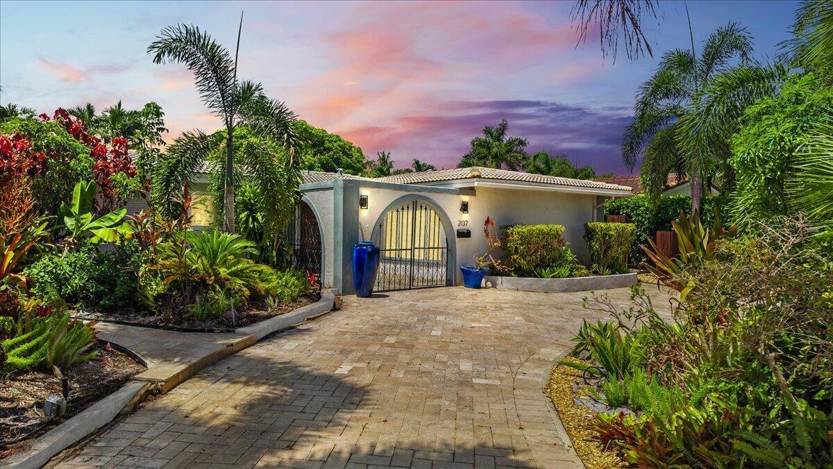 2137 NE 17TH Avenue, Wilton Manors, FL 33305, Wilton Manors