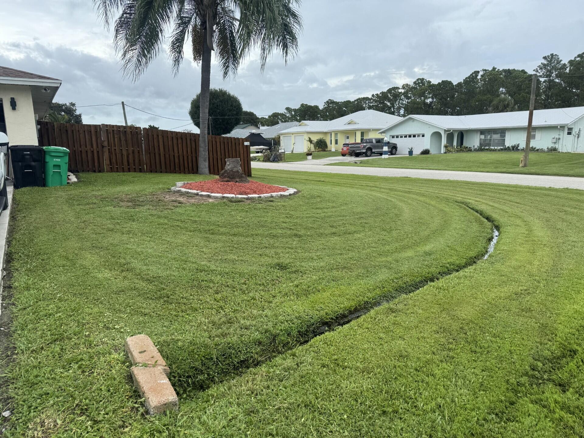 991 SE Brookedge Avenue, Port St. Lucie, FL 34983, Port St. Lucie - Photo 4