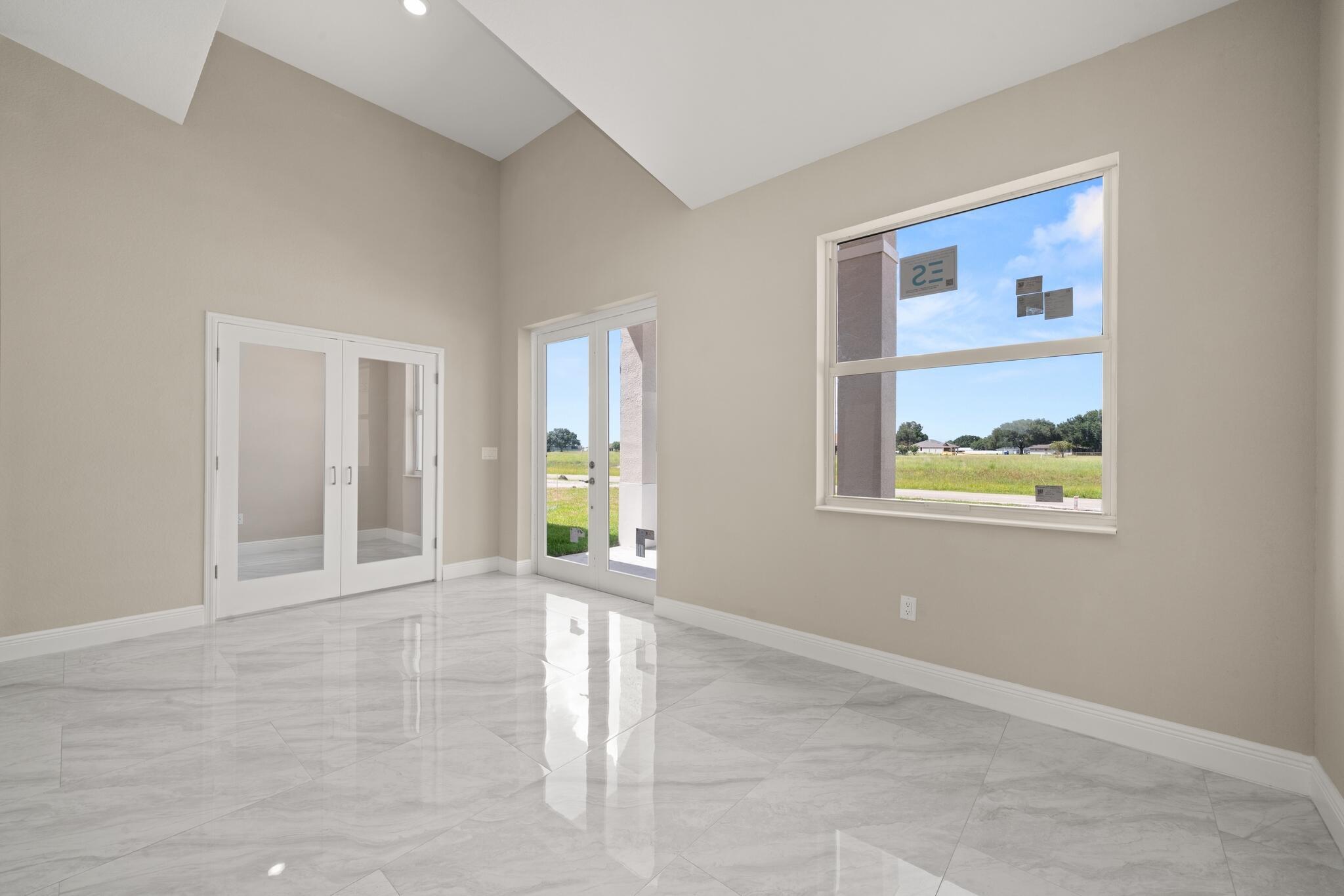 525 GLEN MAR Circle, Sebring, FL 33876, Sebring - Photo 4