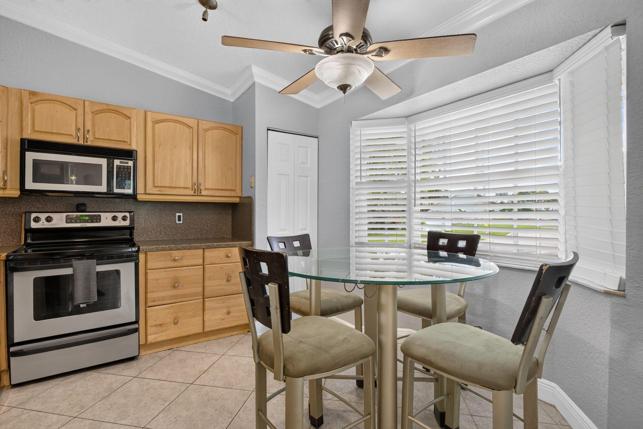 7516 NW 88th Terrace, Tamarac, FL 33321, Tamarac - Photo 4