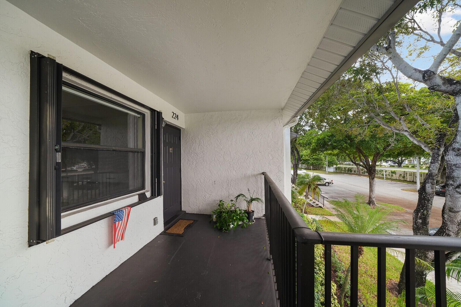 1284 S Military Trail 224, Deerfield Beach, FL 33442, Deerfield Beach - Photo 3