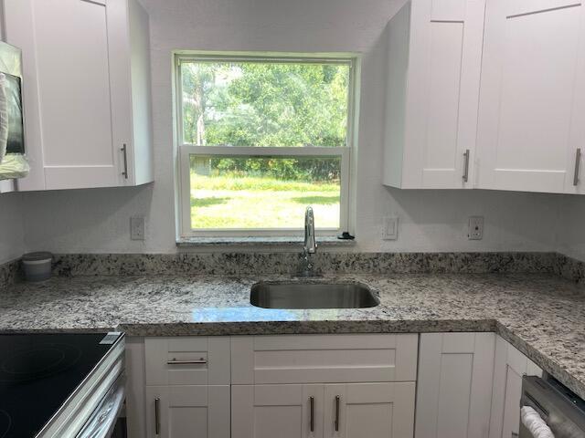 507 S 22nd Street B, Fort Pierce, FL 34950, Fort Pierce - Photo 3