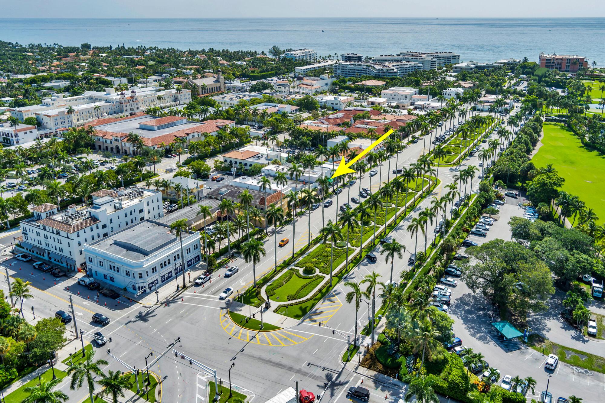 255 ROYAL POINCIANA Way 2nd floor, Palm Beach, FL 33480, Palm Beach - Photo 4
