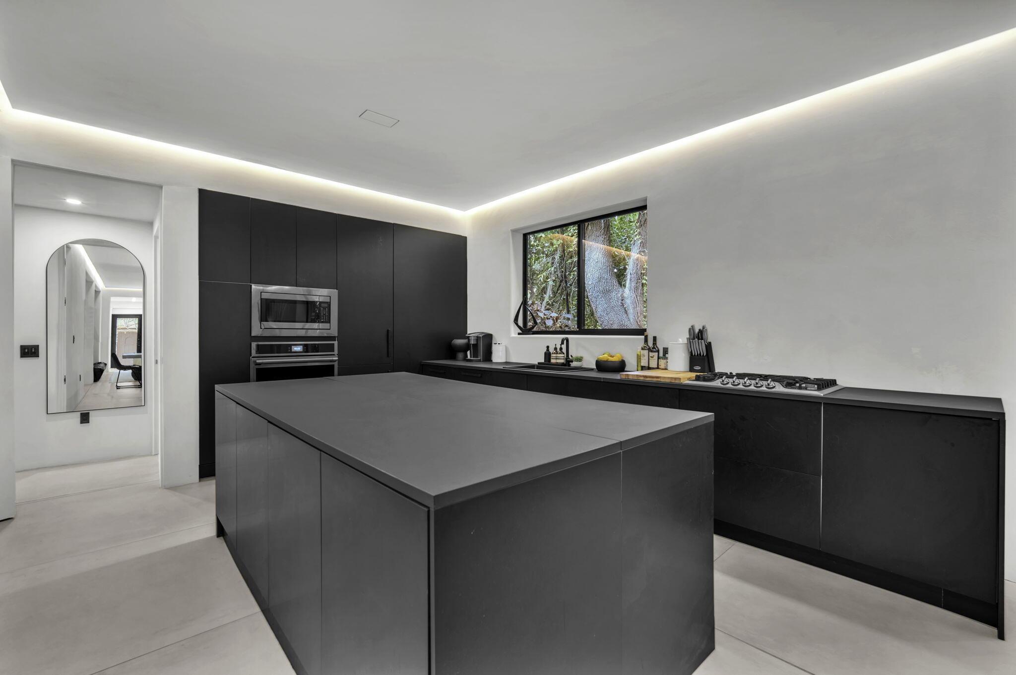 120 NE 25th Street, Miami, FL 33137, Miami - Photo 5