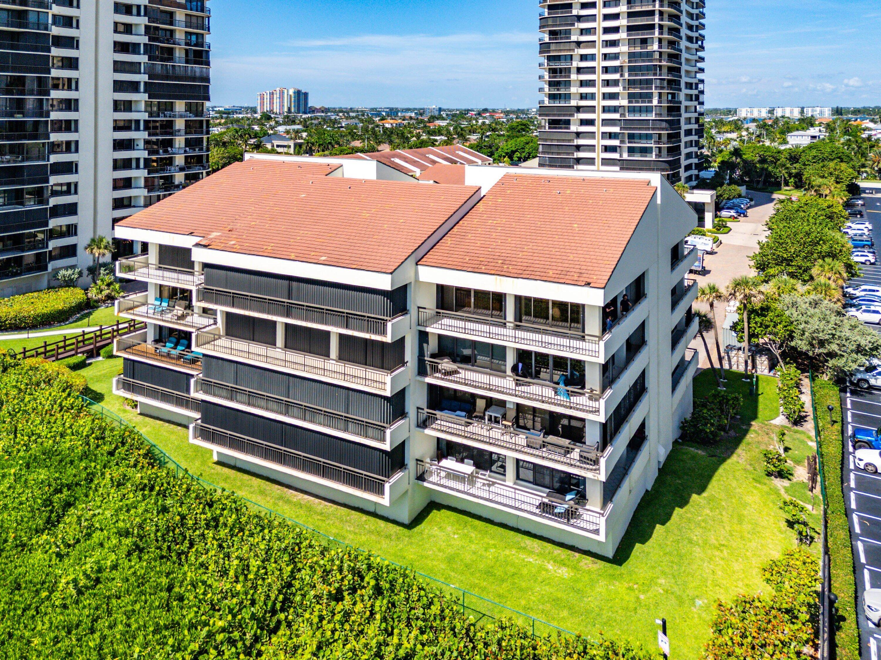 4050 N Ocean Avenue 401, Singer Island, FL 33404, Singer Island - Photo 4