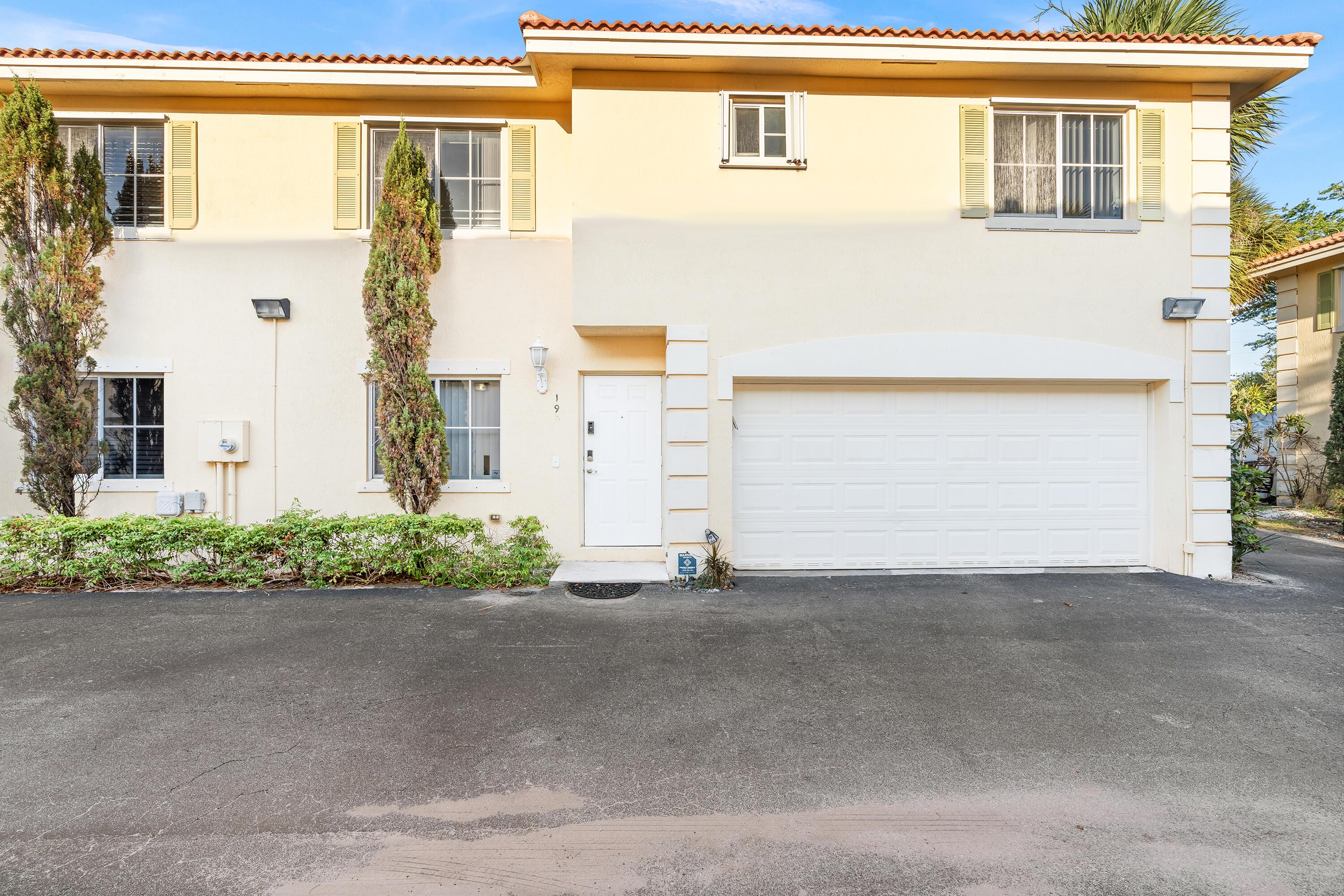 190 SE 2nd Street, Deerfield Beach, FL 33441, Deerfield Beach