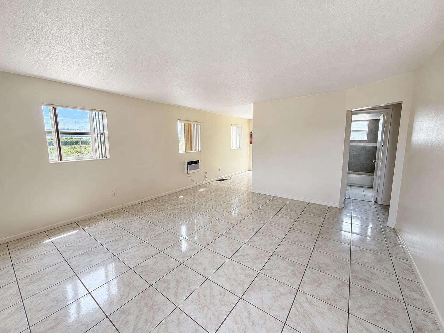 1521 W 21st Street 6, Riviera Beach, FL 33404, Riviera Beach