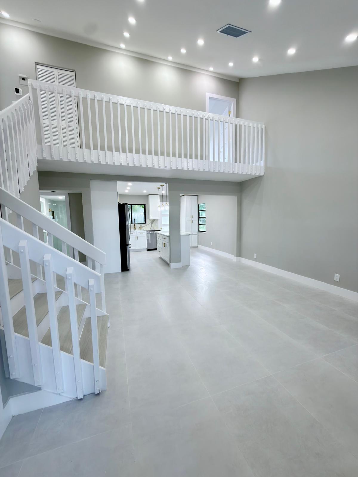 46 TARA LAKES Drive E, Boynton Beach, FL 33436, Boynton Beach - Photo 2