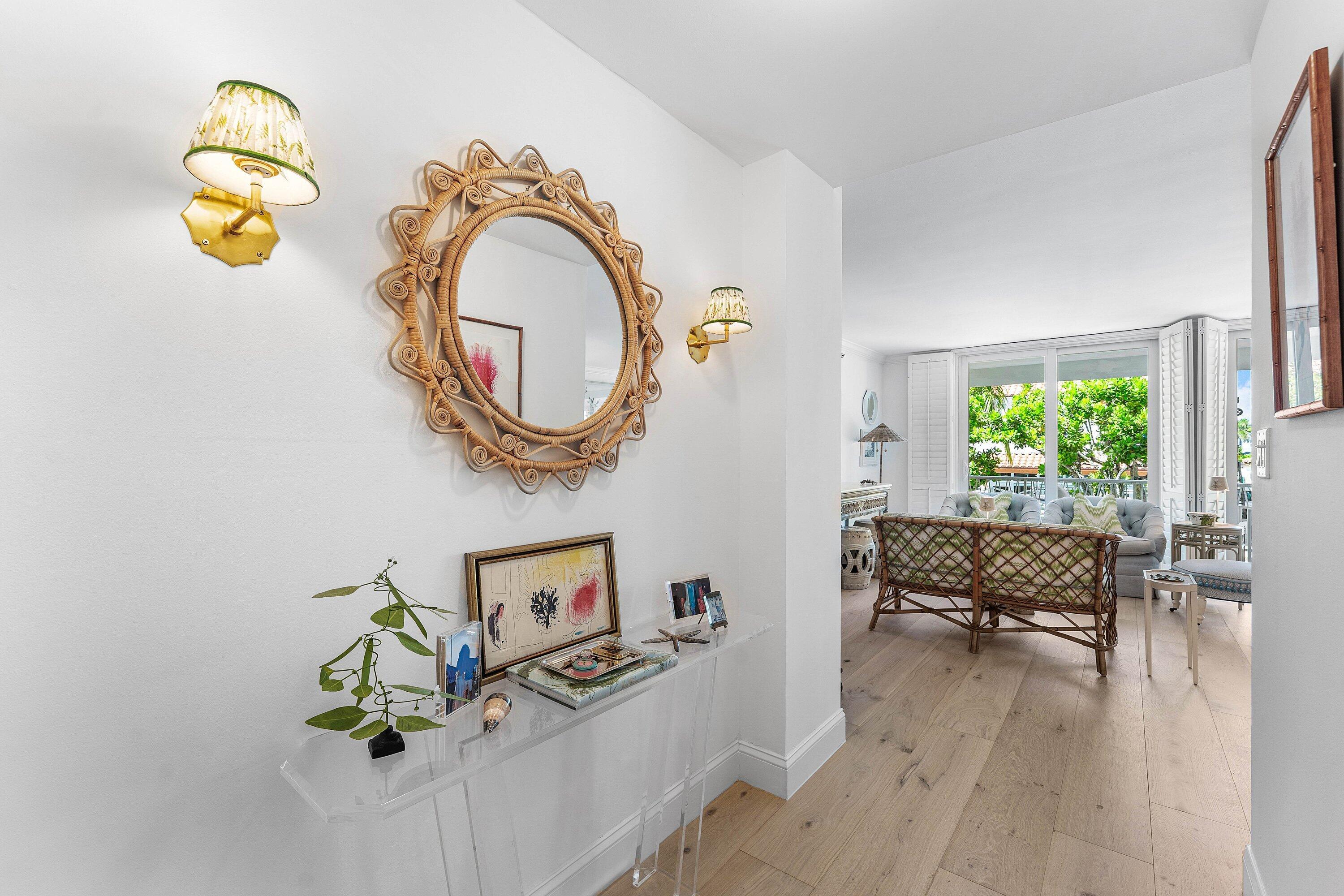 170 Chilean Avenue 2A, Palm Beach, FL 33480, Palm Beach - Photo 3