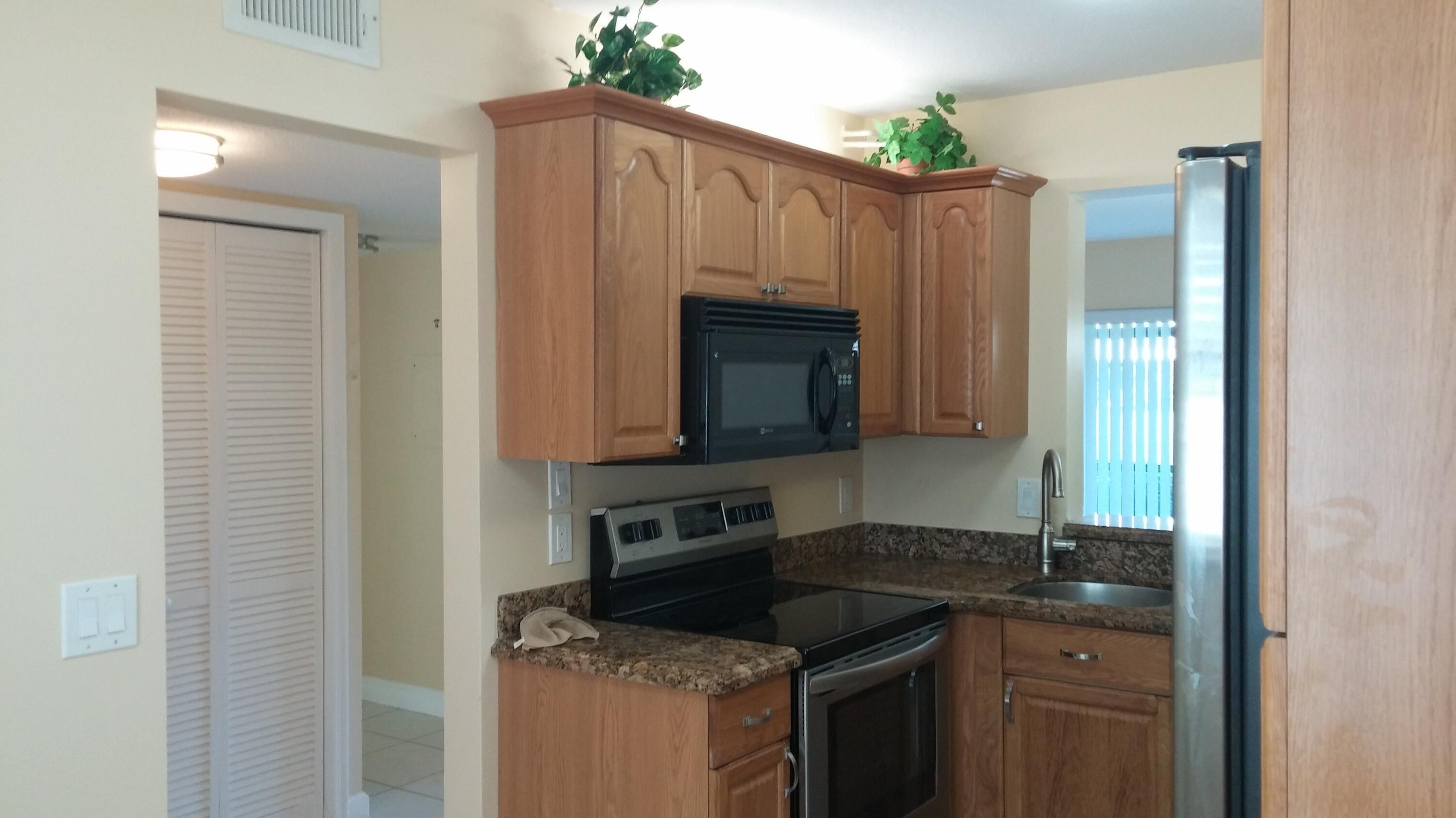 23398 Lyons Road 304, Boca Raton, FL 33428, Boca Raton - Photo 5