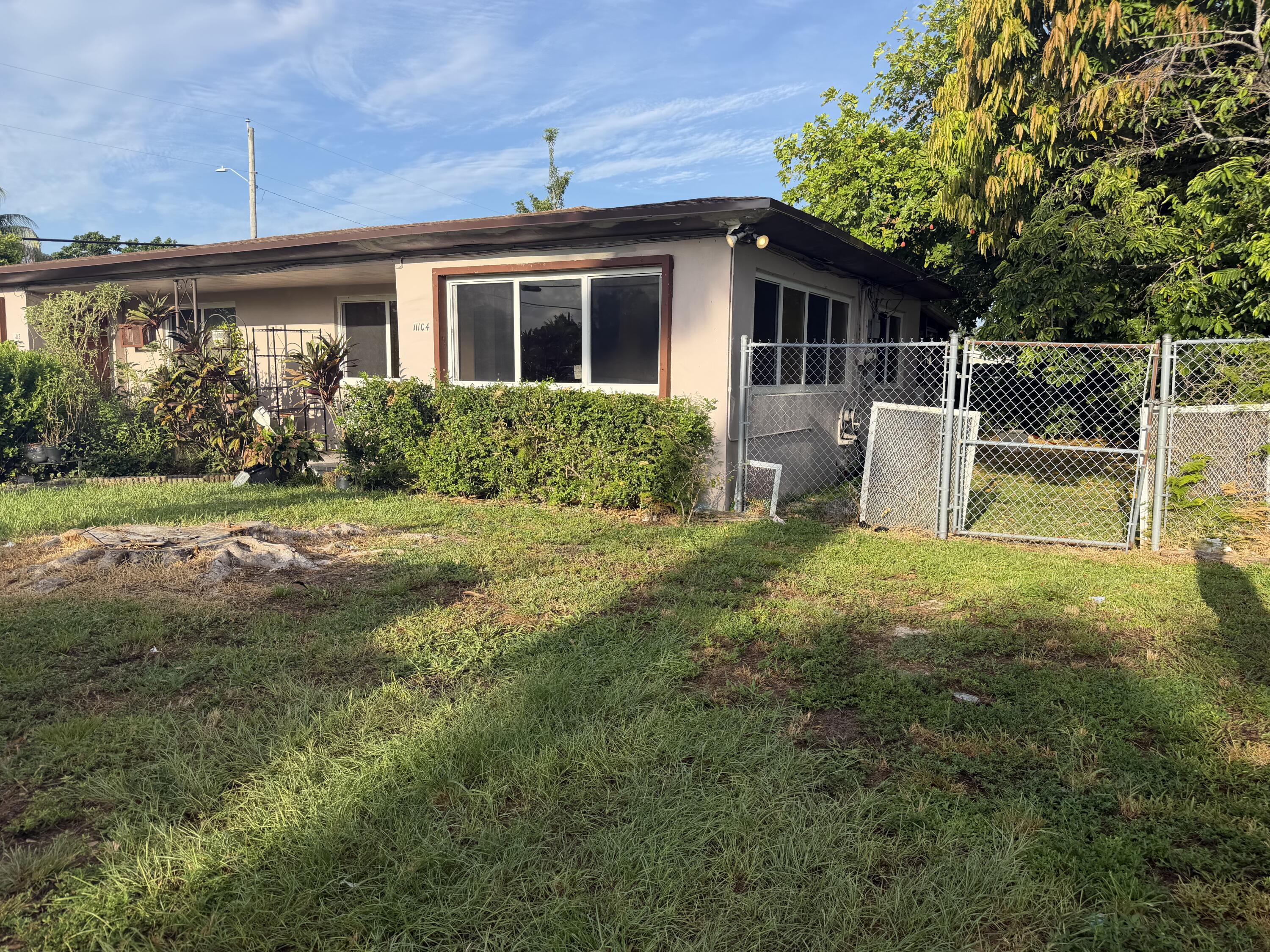 11102 NW 11TH Avenue, Miami, FL 33168, Miami - Photo 3