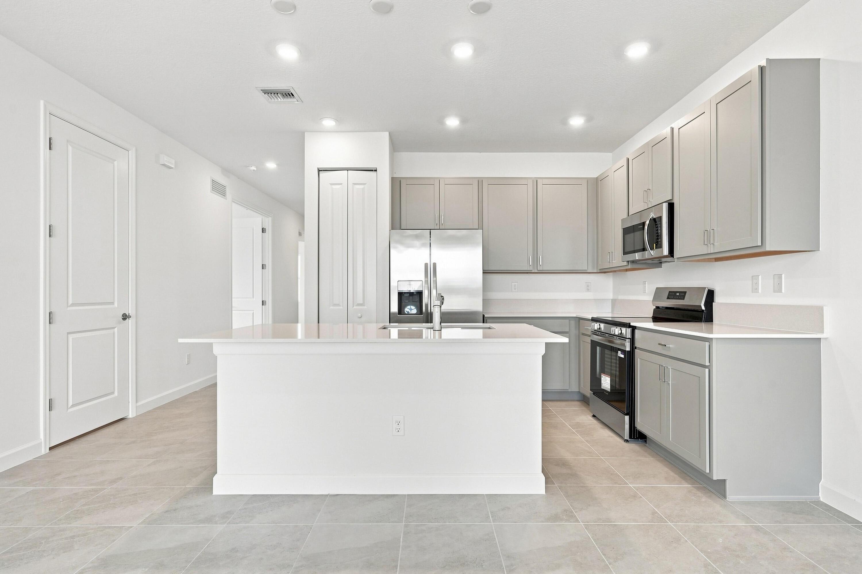 3580 SPANISH CEDAR Place, Fort Pierce, FL 34946, Fort Pierce - Photo 3