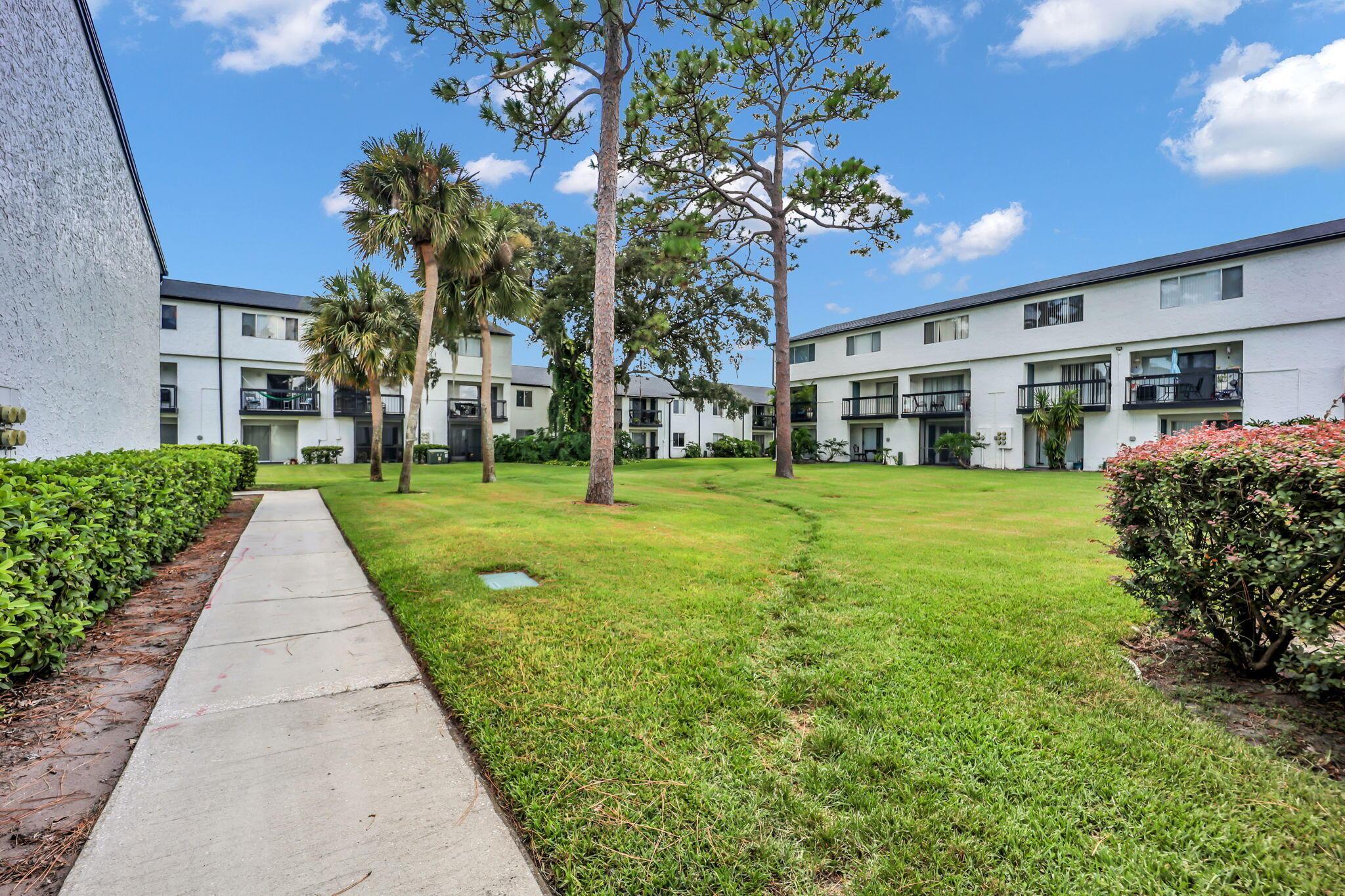 4223 S SEMORAN Boulevard 12, Orlando, FL 32822, Orlando - Photo 4