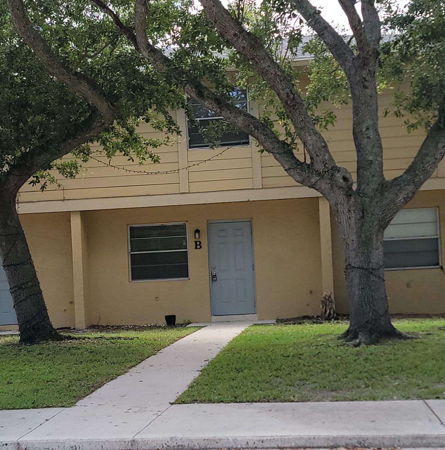 2018 S 10TH Street, Fort Pierce, FL 34950, Fort Pierce