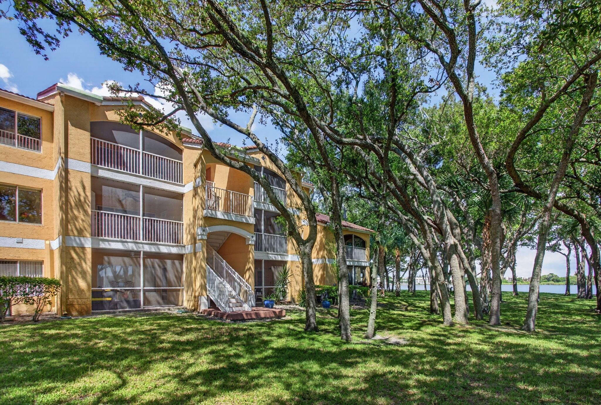 2425 NW 33rd Street NW 1309, Oakland Park, FL 33309, Oakland Park - Photo 3