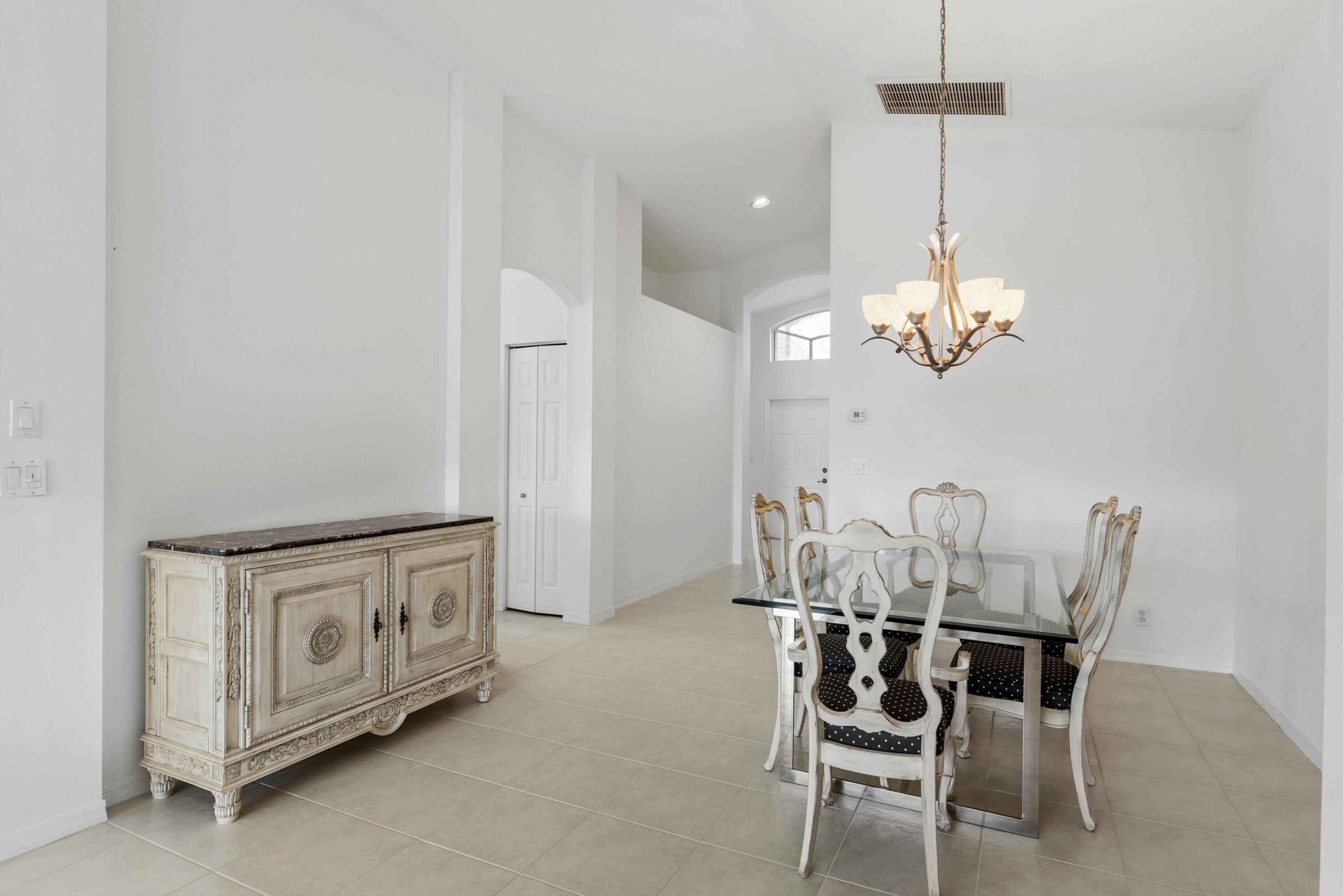 7320 Lombardy Street, Boynton Beach, FL 33472, Boynton Beach - Photo 5