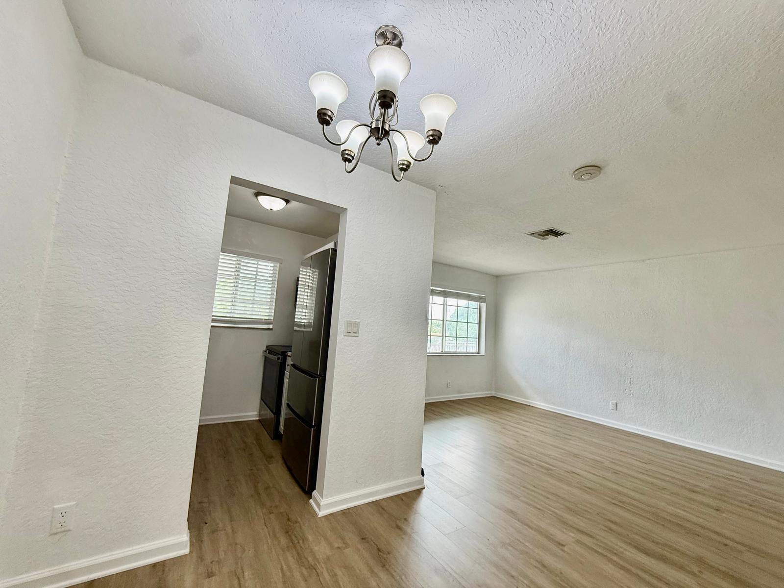 1671 NE 33rd Street Apt 11, Pompano Beach, FL 33064, Pompano Beach - Photo 5
