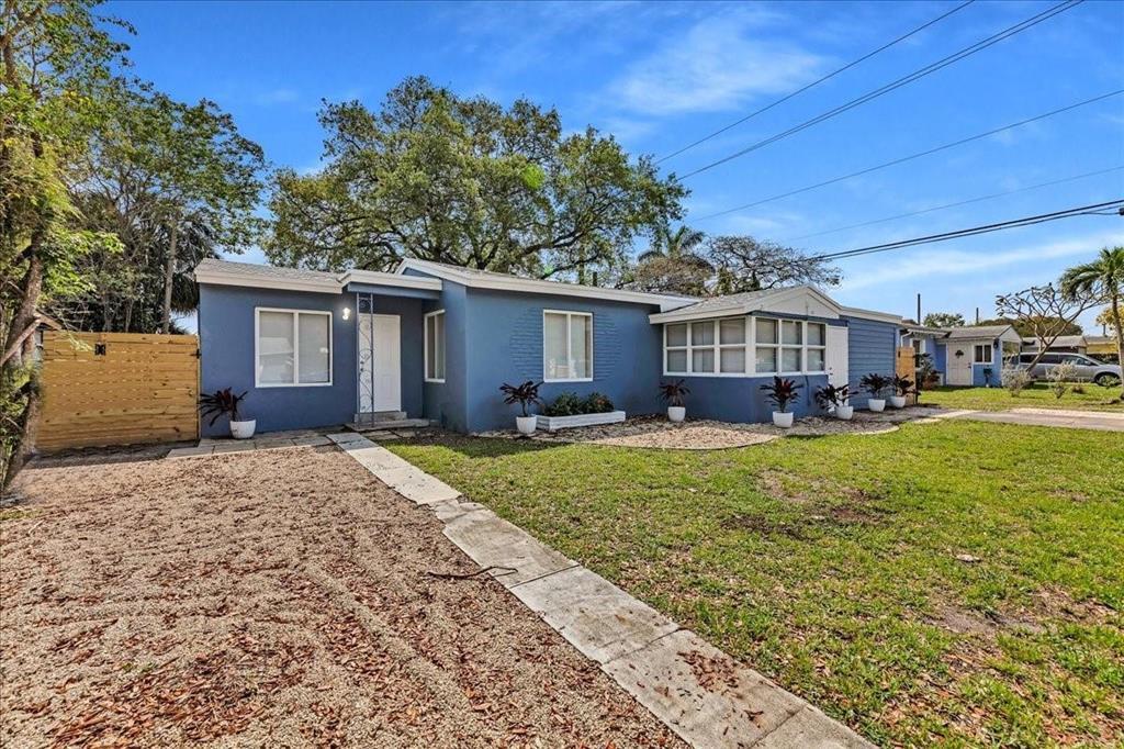 312 SE 23RD Street 1-2, Fort Lauderdale, FL 33316, Fort Lauderdale - Photo 2