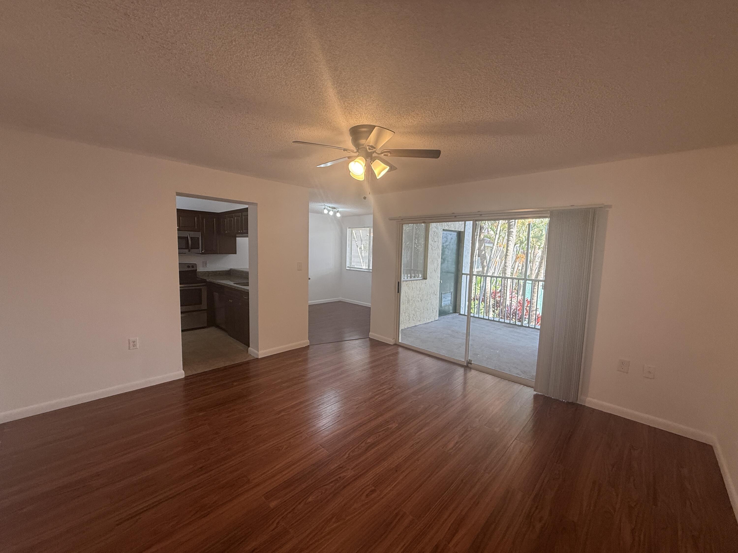 16203 GLENMOOR Drive 16203, West Palm Beach, FL 33409, West Palm Beach - Photo 3