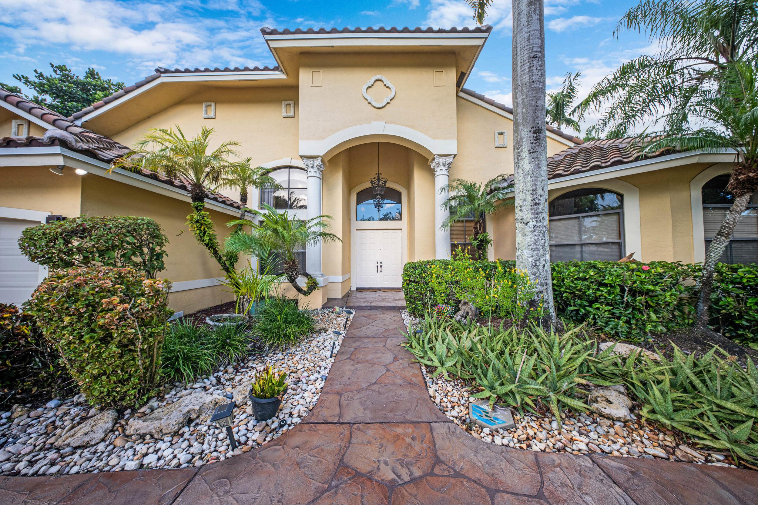 2191 SW 131st Terrace, Davie, FL 33325, Davie - Photo 2