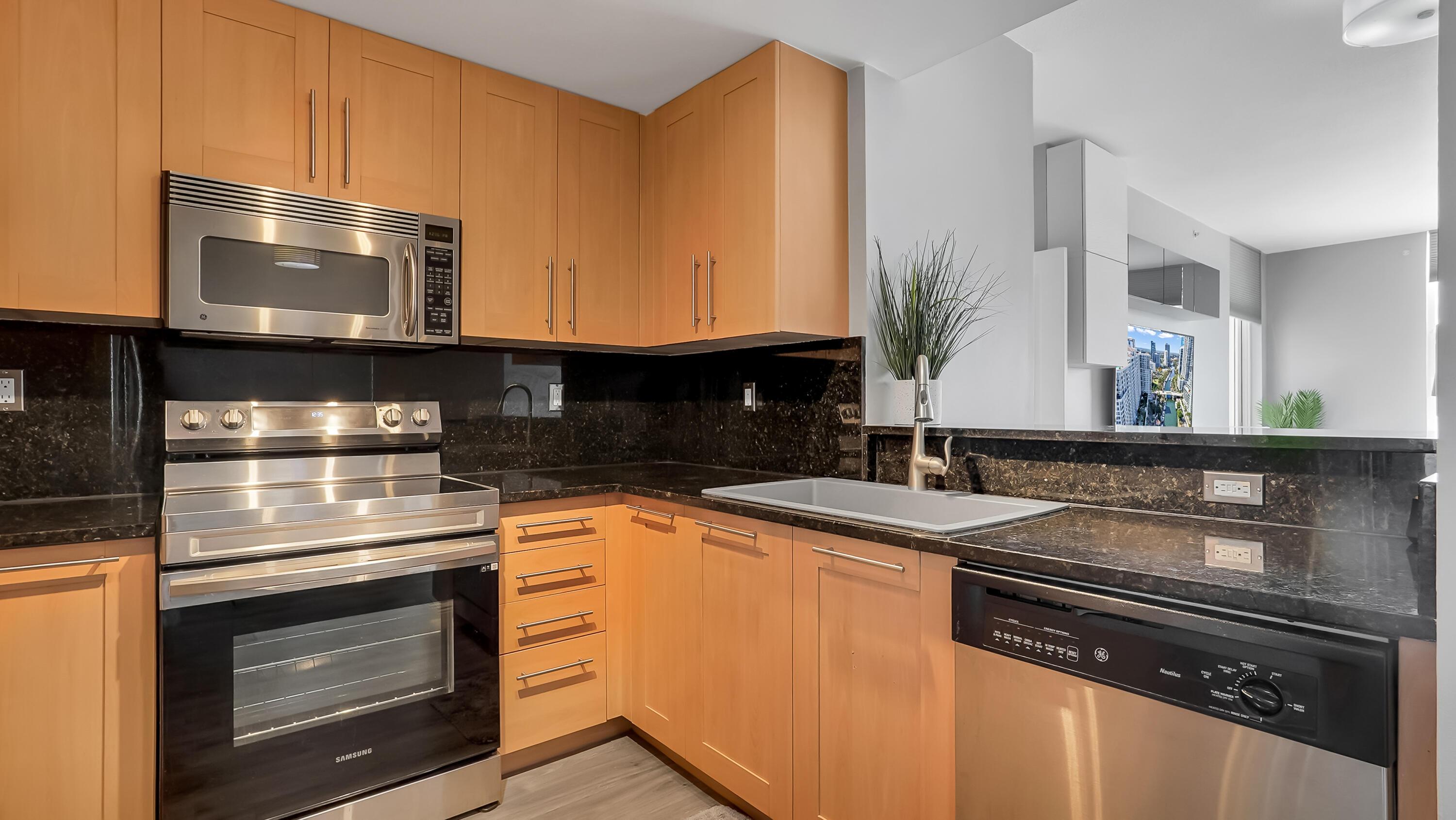 511 SE 5th Avenue 908, Fort Lauderdale, FL 33301, Fort Lauderdale - Photo 3