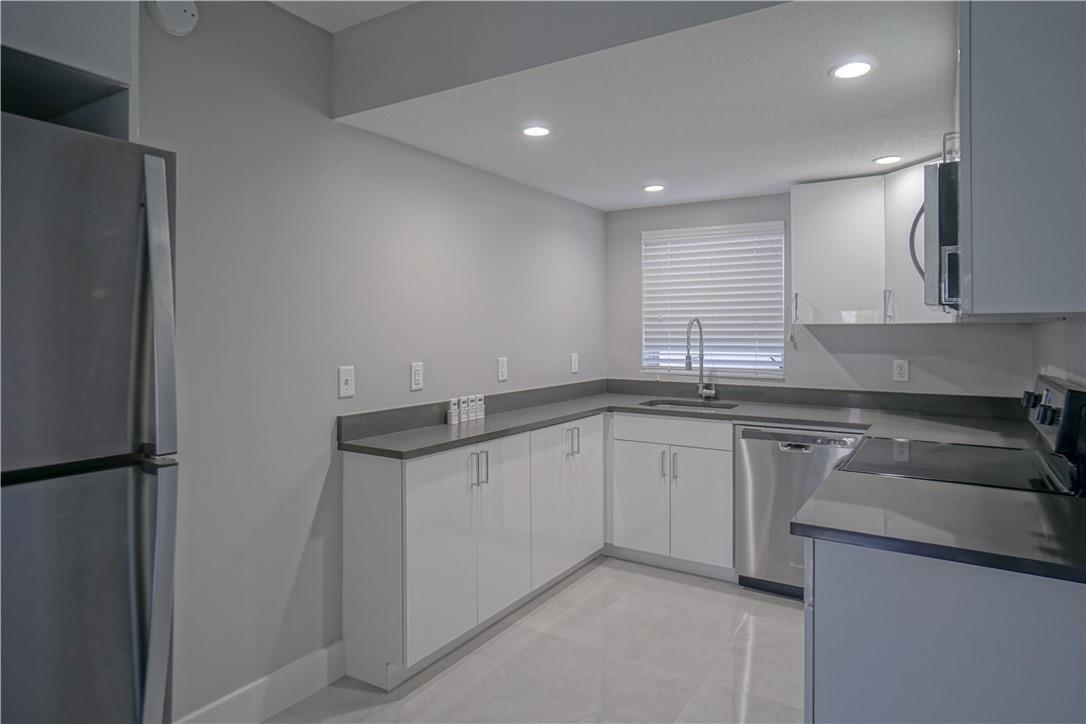 640 NE 7th Avenue 10, Fort Lauderdale, FL 33304, Fort Lauderdale - Photo 4